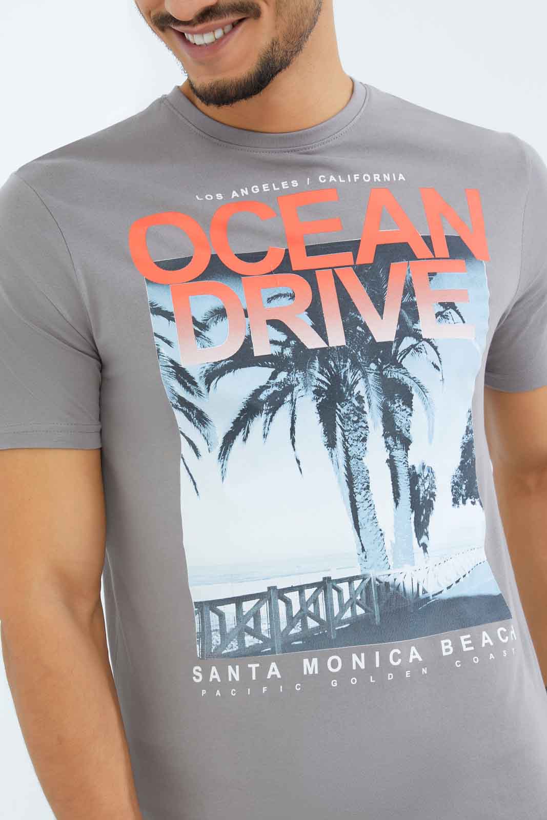 Redtag-Men-Grey-Graphic-T-Shirt-Category:T-Shirts,-Colour:Charcoal,-Deals:New-In,-Dept:Menswear,-Filter:Men's-Clothing,-Men-T-Shirts,-New-In-Men-APL,-Non-Sale,-S23A,-Section:Men,-TBL-Men's-