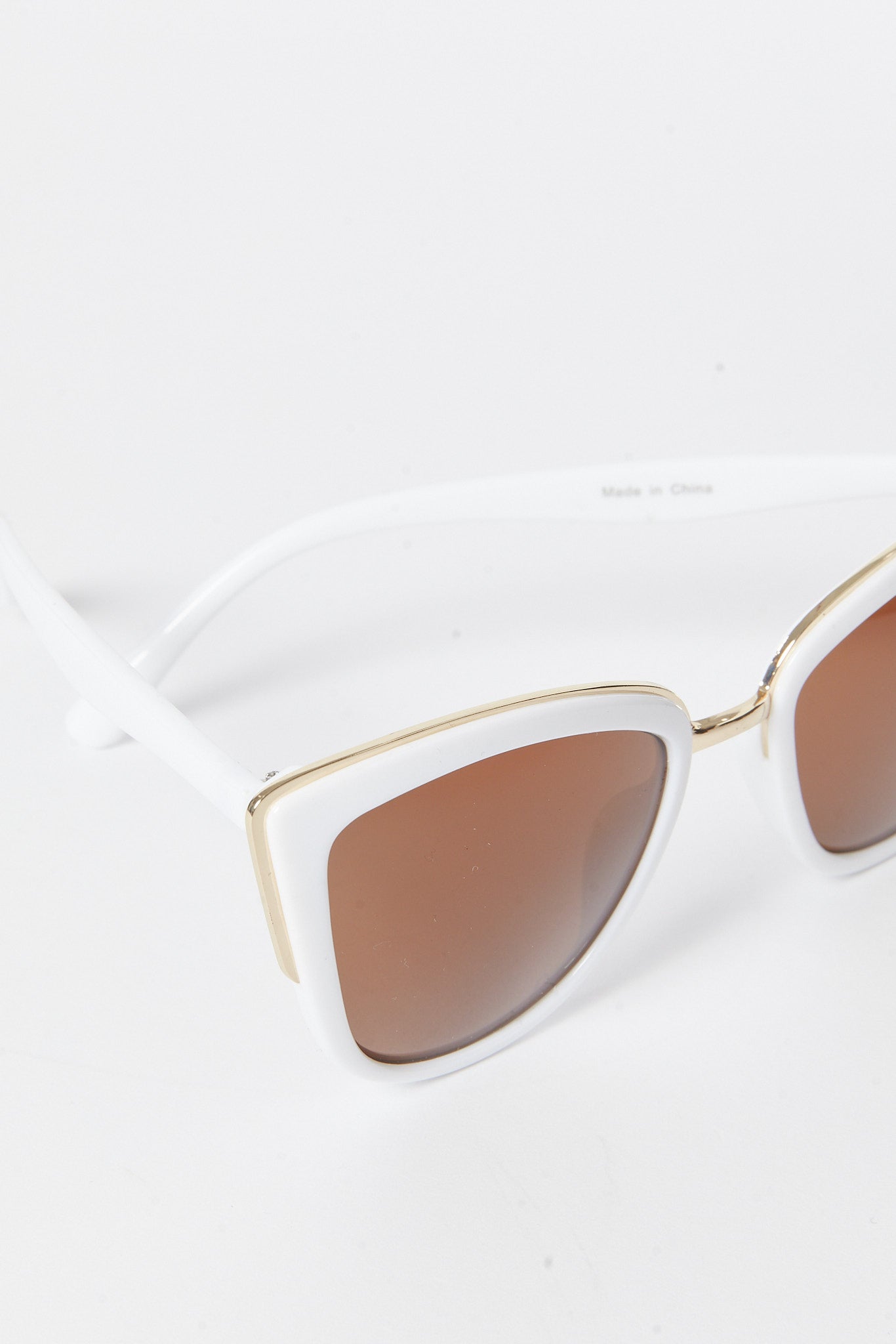 Redtag-Cat-Eye-Animal-Printed-Frame-Sunglasses-Category:Sunglasses,-Colour:Assorted,-Deals:New-In,-Dept:Ladieswear,-Filter:Women's-Accessories,-New-In,-New-In-Women-ACC,-Non-Sale,-S23A,-Section:Women,-Women-Sunglasses-Women-