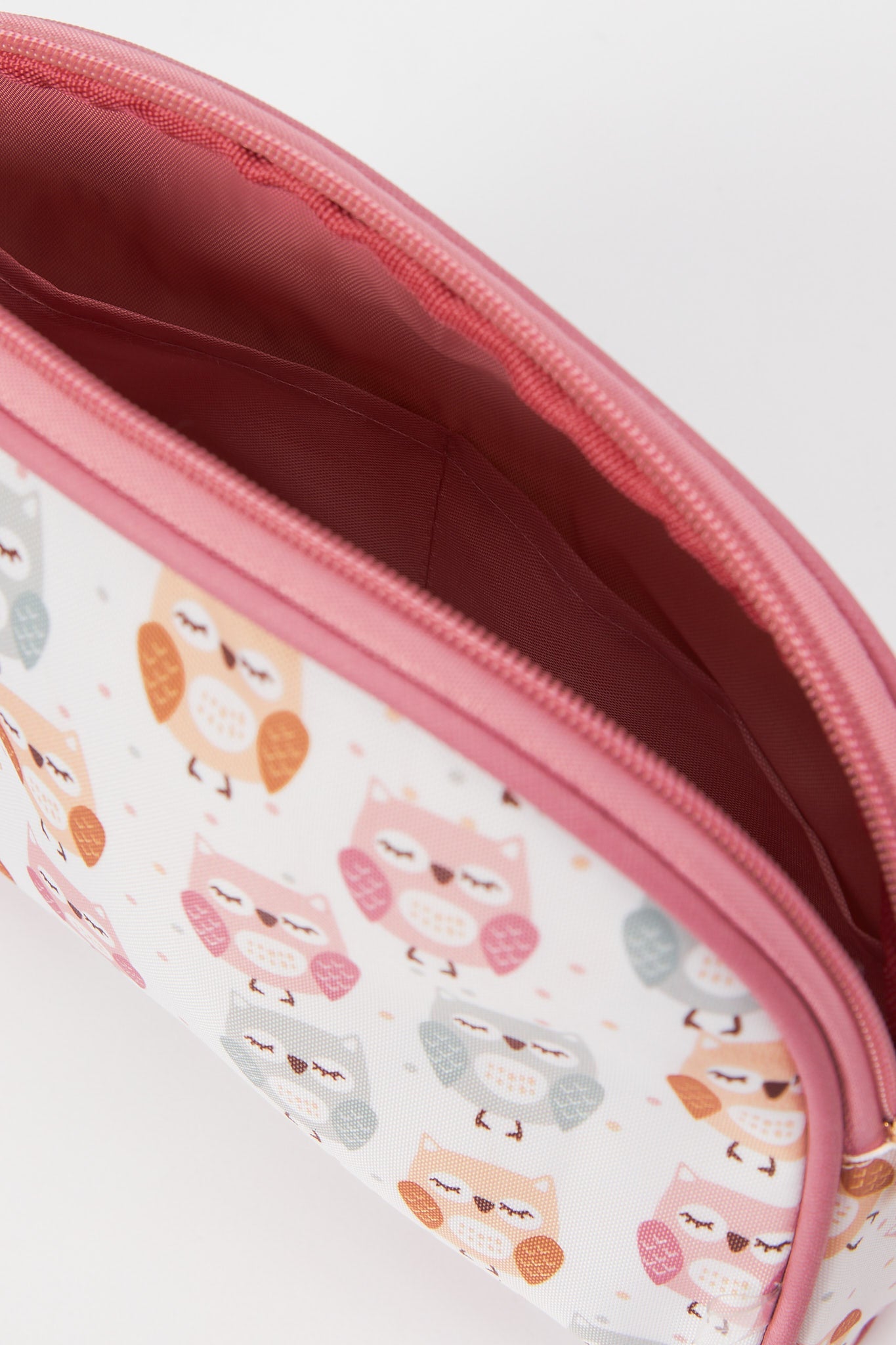 Redtag-Multi-Colour-Cosmetic-Pouchs-Category:Cosmetics,-Colour:Assorted,-Deals:New-In,-Dept:Ladieswear,-Filter:Women's-Accessories,-H1:ACC,-H2:LAD,-H3:LAB,-H4:SHP,-New-In,-New-In-Women-ACC,-Non-Sale,-S23B,-Season:S23B,-Section:Women,-Style:COSMETIC-BAG,-Women-Cosmetics-Women-