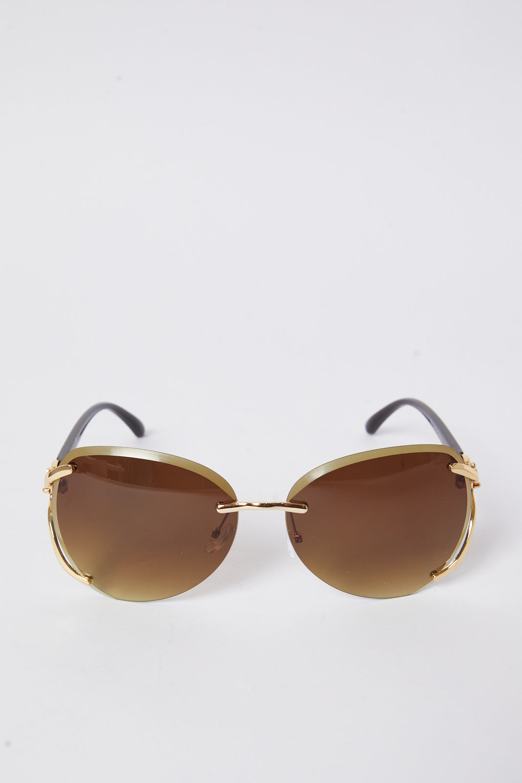 Redtag-Oversized-Sunglasses-Category:Sunglasses,-Colour:Assorted,-Deals:New-In,-Dept:Ladieswear,-Filter:Women's-Accessories,-New-In,-New-In-Women-ACC,-Non-Sale,-S23A,-Section:Women,-Women-Sunglasses-Women-