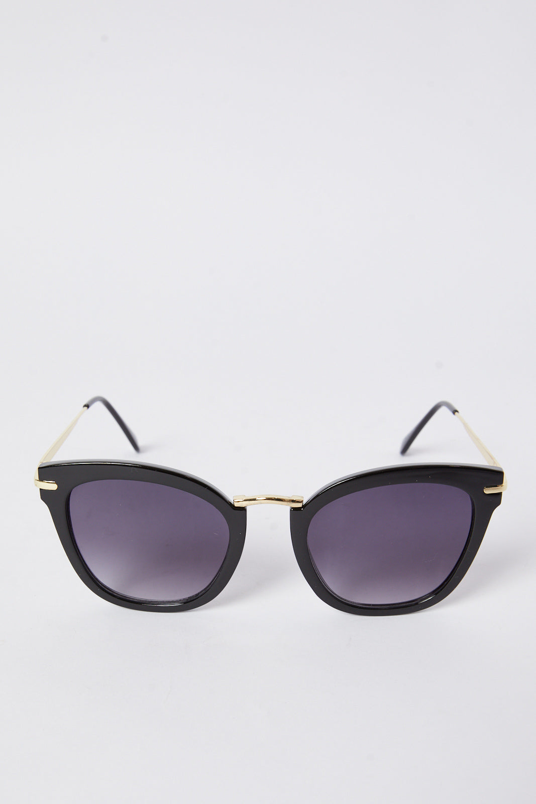 Redtag-Cat-Eye-Sunglasses-Category:Sunglasses,-Colour:Assorted,-Deals:New-In,-Dept:Ladieswear,-Filter:Women's-Accessories,-New-In,-New-In-Women-ACC,-Non-Sale,-S23A,-Section:Women,-Women-Sunglasses-Women-