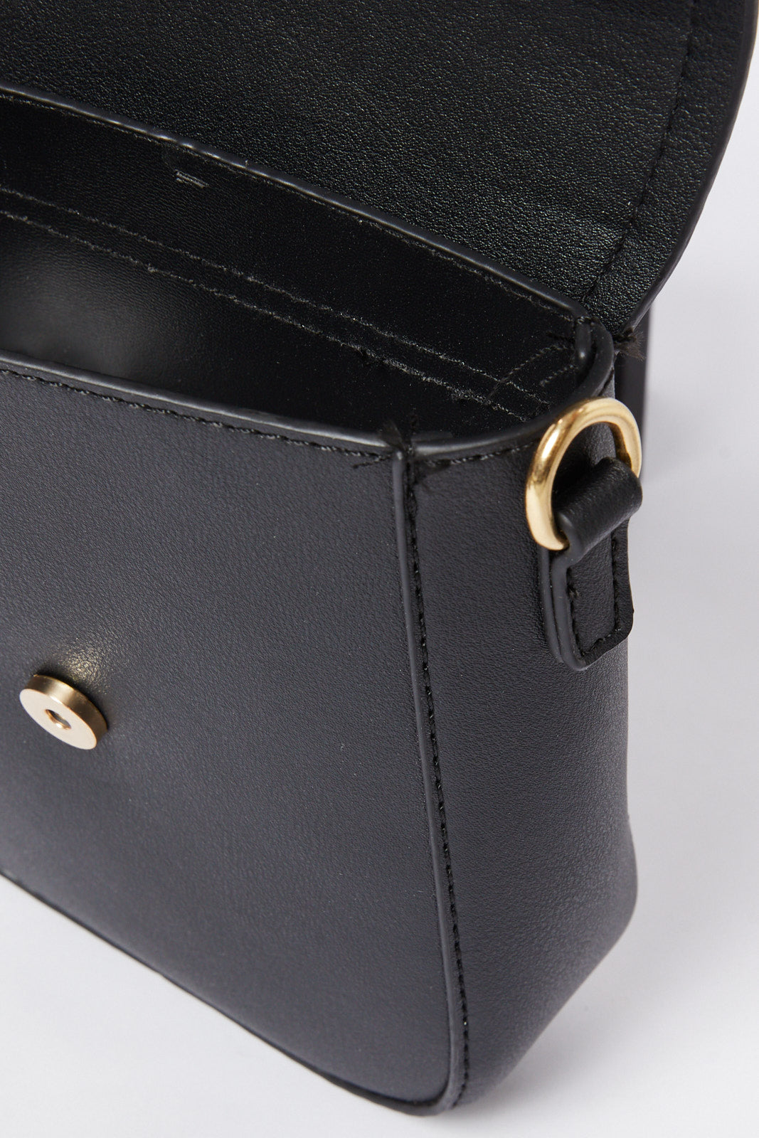 Redtag-Black-Mobile-Case-Category:Bags,-Colour:Black,-Deals:New-In,-Dept:Ladieswear,-Filter:Women's-Accessories,-New-In,-New-In-Women-ACC,-Non-Sale,-S23A,-Section:Women,-Women-Bags-Women-