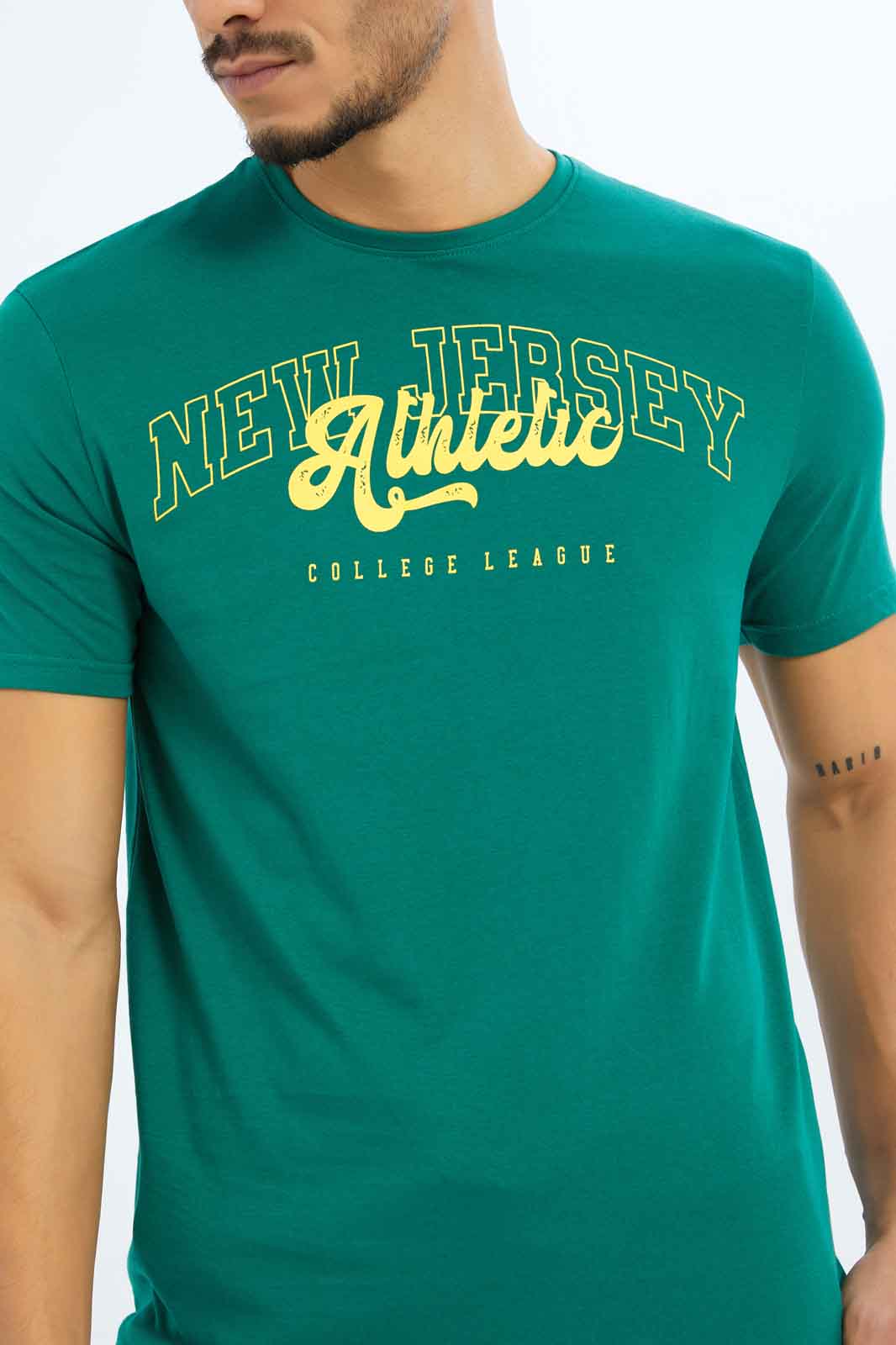 Redtag-Men-Green-Graphic-T-Shirt-Category:T-Shirts,-Colour:Green,-Deals:New-In,-Dept:Menswear,-Filter:Men's-Clothing,-Men-T-Shirts,-New-In-Men-APL,-Non-Sale,-S23B,-Section:Men,-TBL-Men's-