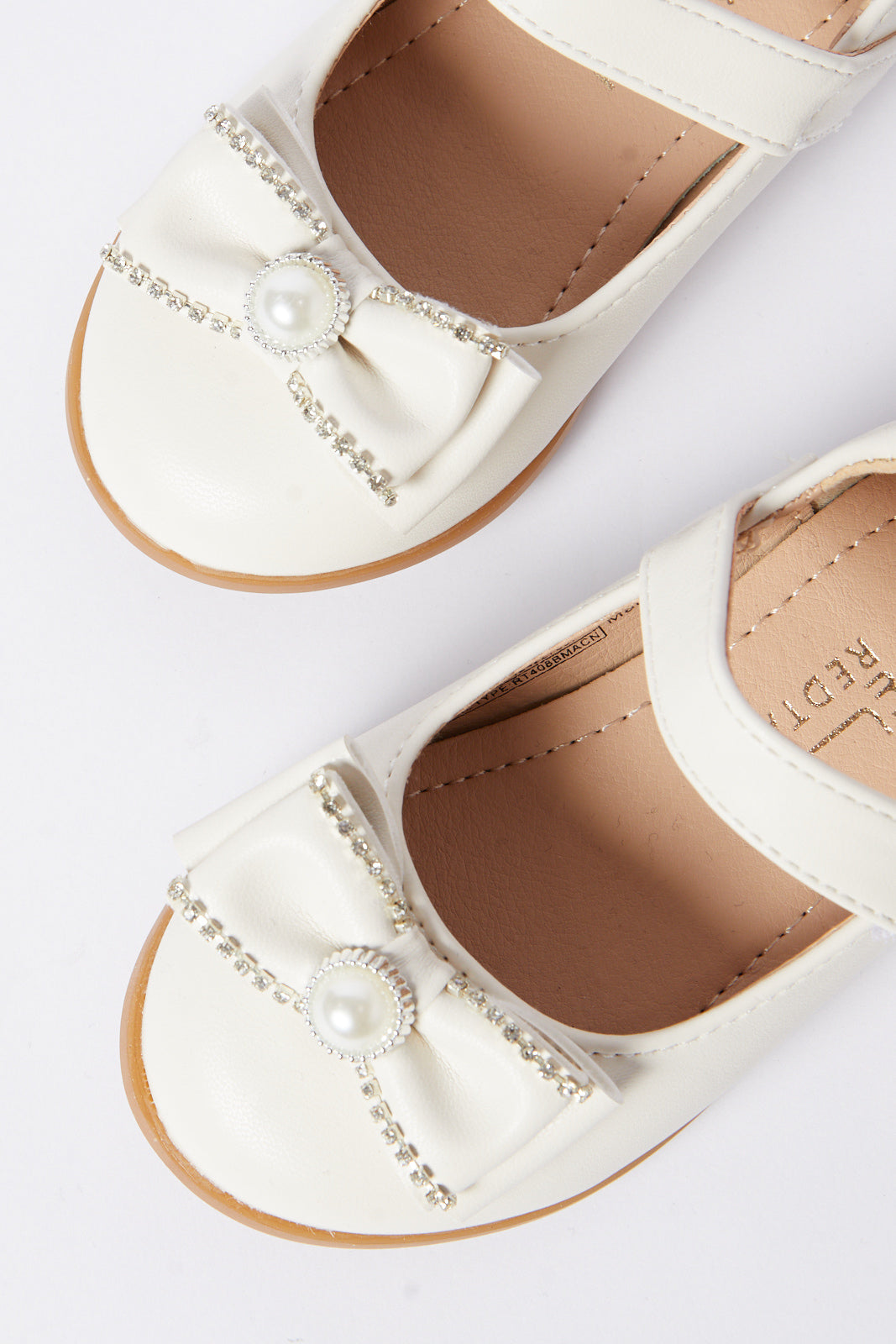 Redtag-White-Bow-Ballerina-Category:Shoes,-Colour:White,-Deals:New-In,-Filter:Girls-Footwear-(1-to-3-Yrs),-ING-Shoes,-N/A,-New-In-ING-FOO,-Non-Sale,-S23A,-Section:Girls-(0-to-14Yrs)-Infant-Girls-1 to 3 Years