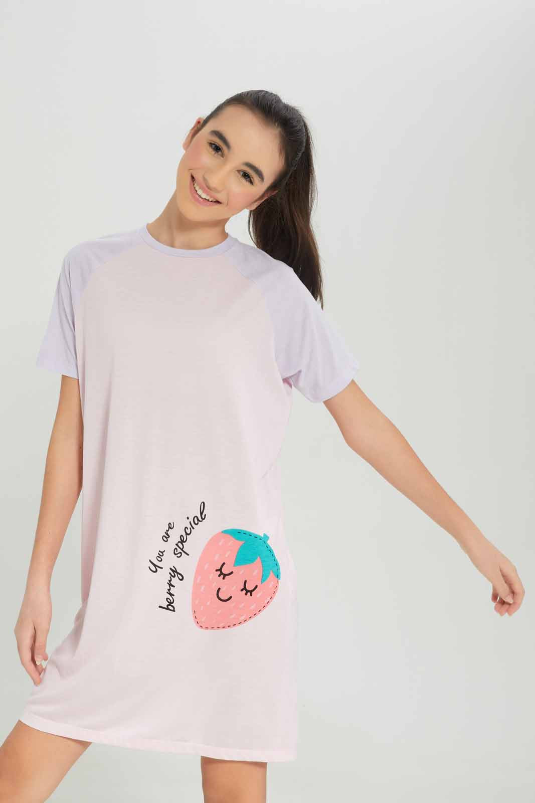 Redtag-Girls-Pink/Purple-Raglan-Nightdress-Category:Nightshirts,-Colour:Assorted,-Deals:New-In,-Dept:Girls,-Filter:Senior-Girls-(8-to-14-Yrs),-GSR-Nightshirts,-New-In-GSR-APL,-Non-Sale,-S23A,-Section:Girls-(0-to-14Yrs)-Senior-Girls-9 to 14 Years