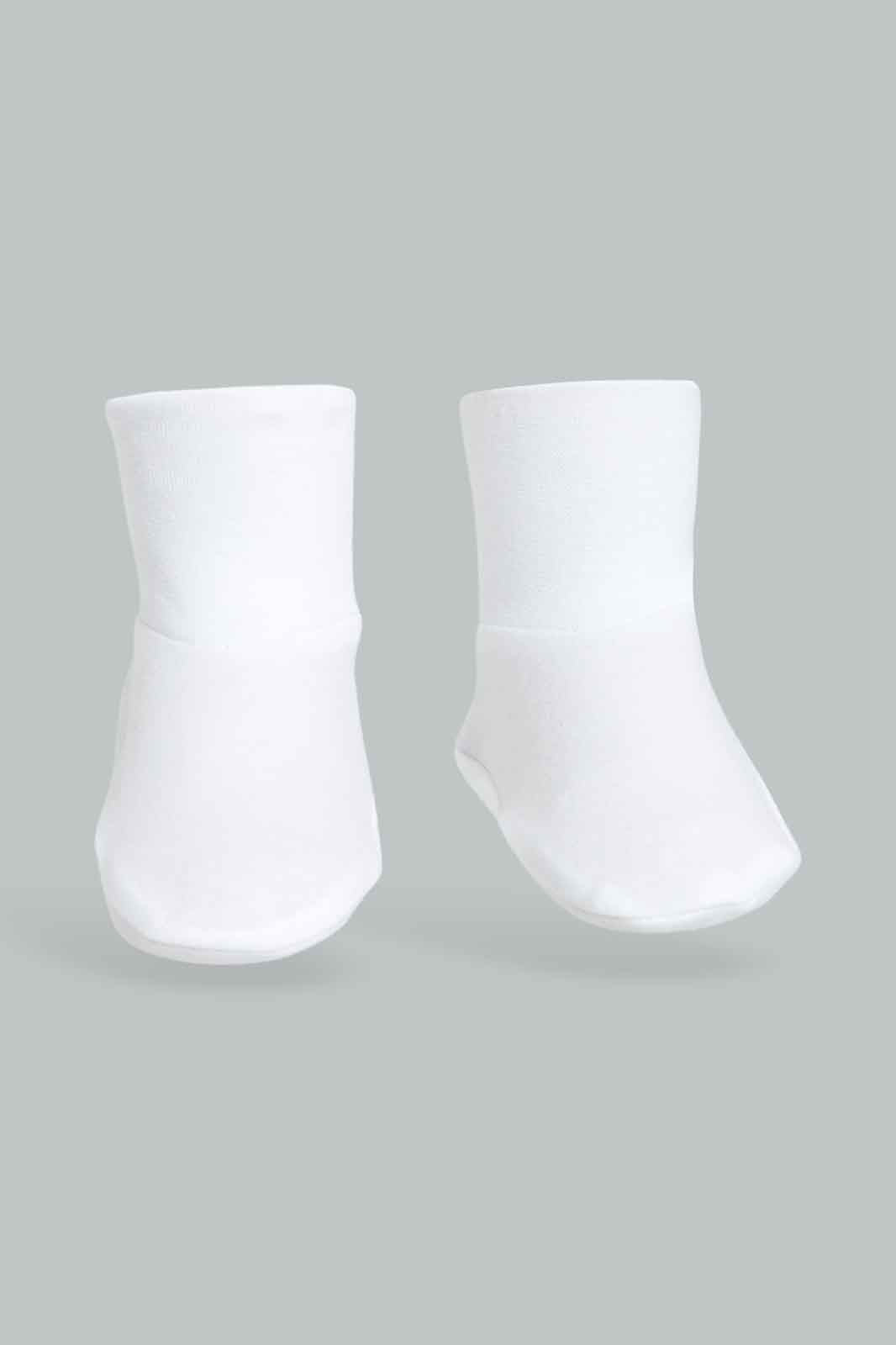Redtag-4-Piece-Plain-White-Booties-Category:Booties,-Colour:White,-Deals:New-In,-Dept:New-Born,-Filter:Baby-(0-to-12-Mths),-NBF-Booties,-New-In-NBF-APL,-Non-Sale,-Section:Boys-(0-to-14Yrs),-W22B-Baby-0 to 12 Months