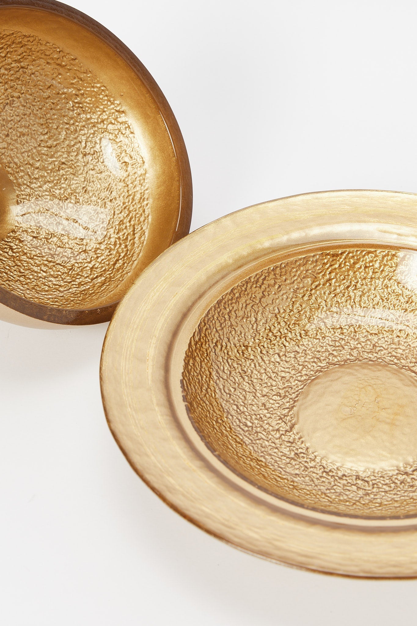 Redtag-God-Glass-Plate-With-Lid-Category:Plates,-Colour:Gold,-Deals:New-In,-Dept:Home,-Filter:Home-Dining,-H1:HMW,-H2:DIN,-H3:CRC,-H4:CSN,-HMW-DIN-Kitchen-Accessories,-New-In-HMW-DIN,-Non-Sale,-Promo:RIVA,-S23B,-Season:S23B,-Section:Homewares,-Style:GOLDBAND-Home-Dining-