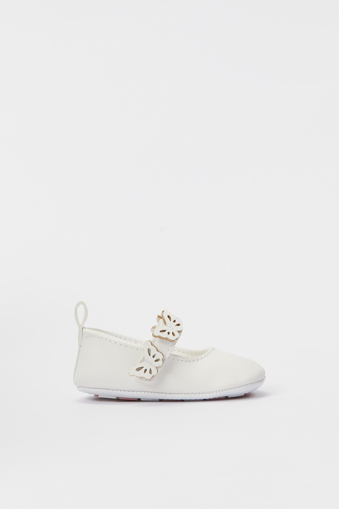 Redtag-White-Pram-Shoe-Category:Shoes,-Colour:White,-Deals:New-In,-Filter:Baby-Footwear-(0-to-18-Mths),-H1:FOO,-H2:NBF,-H3:SHO,-H4:CAH,-NBF-Shoes,-New-In-NBF-FOO,-Non-Sale,-Promo:RMD,-RMD,-S23B,-Season:S23B,-Section:Boys-(0-to-14Yrs)-Baby-0 to 18 Months
