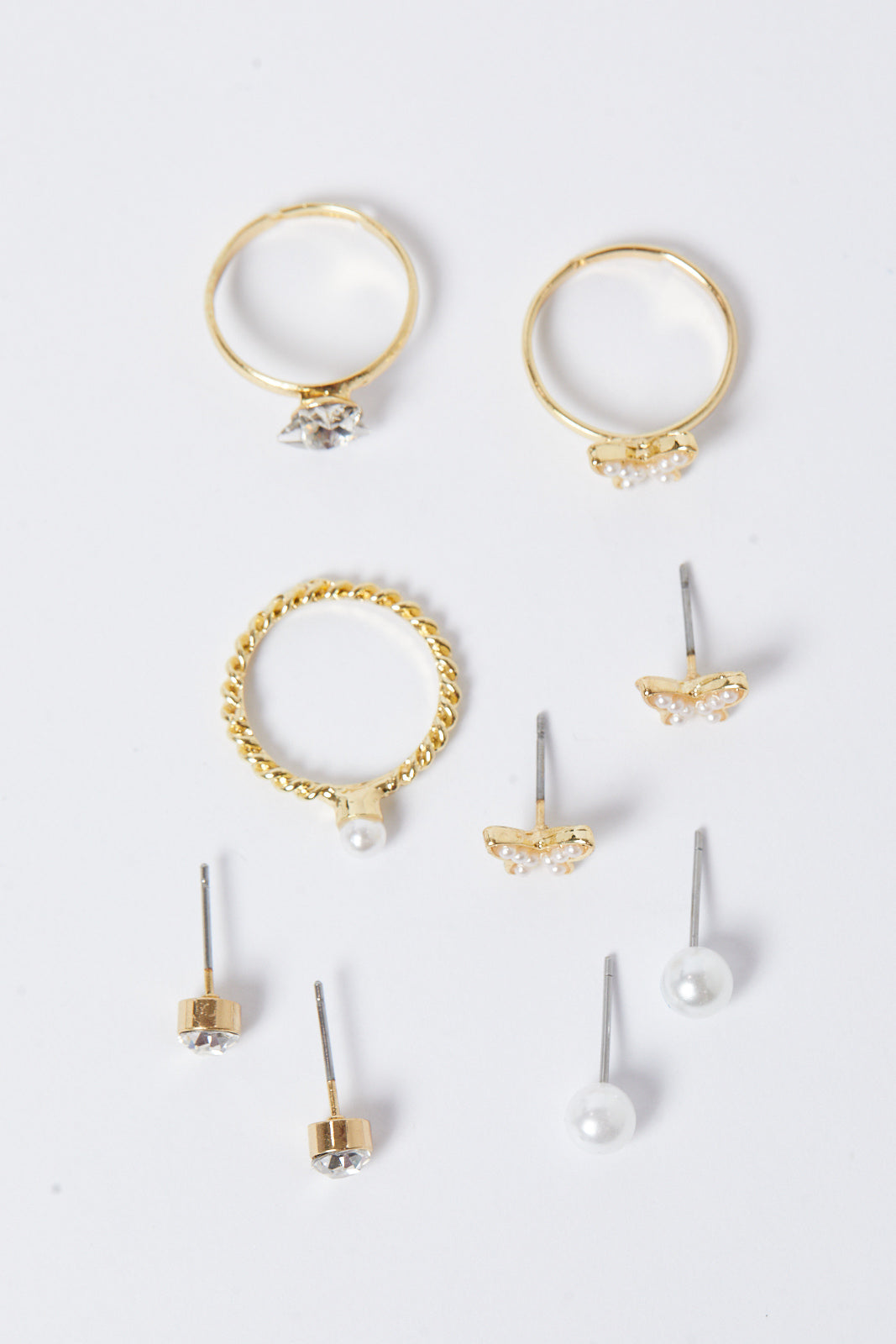 Girls Gold Studs And Rings (6 Piece)
