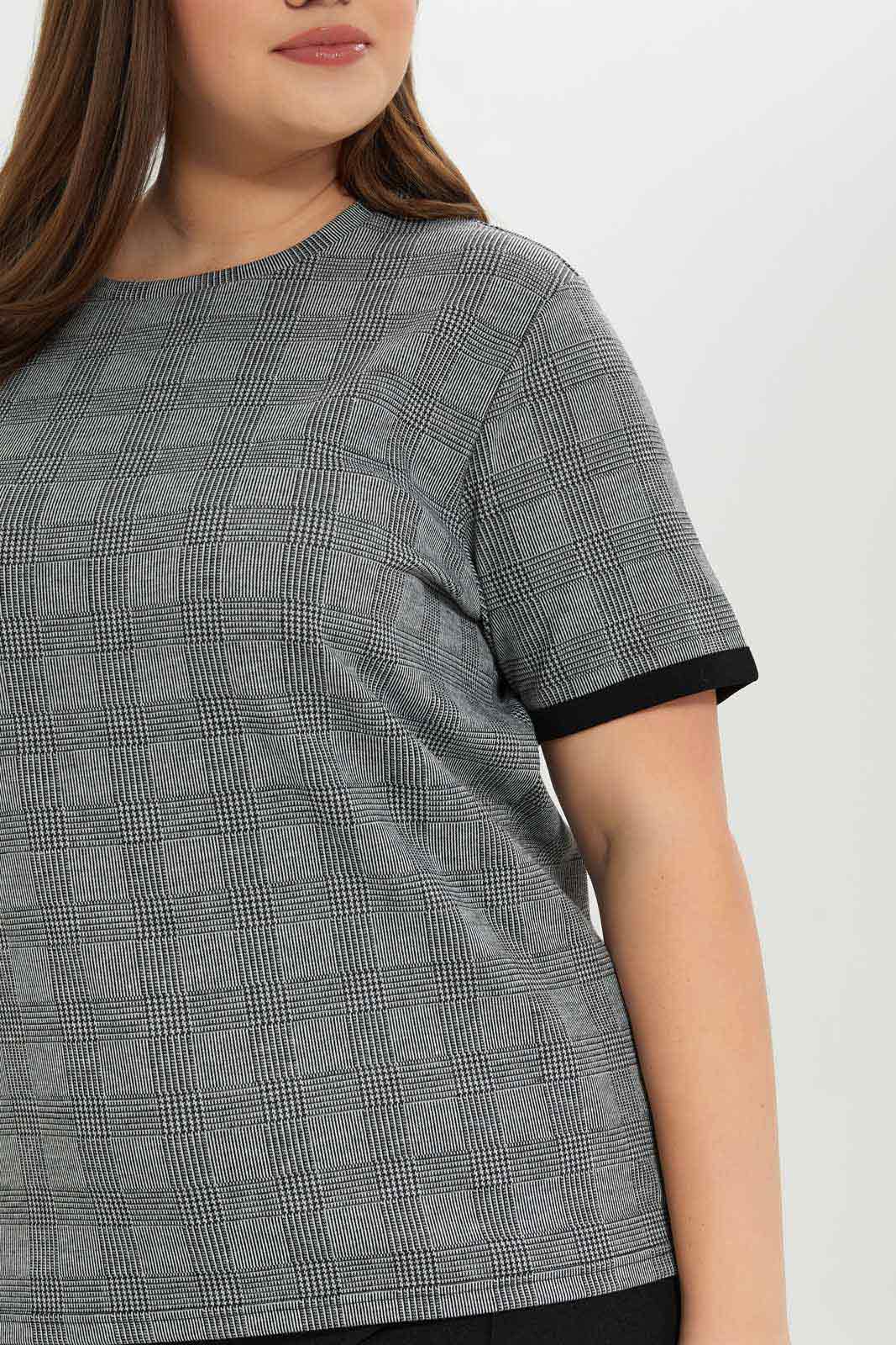 Redtag-Women-Grey-Checked-T-Shirt-With-Contrast-Sleeve-Hem-Category:Tops,-Colour:Assorted,-Deals:New-In,-Dept:Ladieswear,-Filter:Plus-Size,-LDP-Tops,-New-In-LDP-APL,-Non-Sale,-S23A,-Section:Women-Women's-