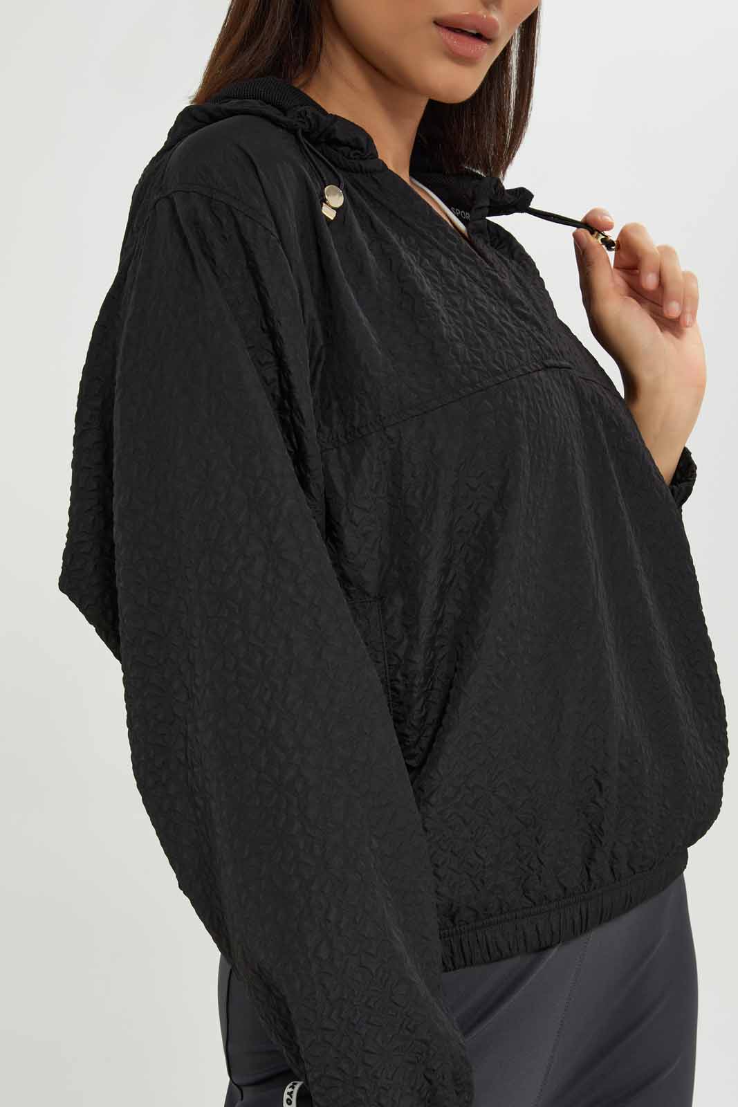 Redtag-Women-Black-Zipthrough-Hoodie-Textured-Sweatshirt-Category:Sweatshirts,-Colour:Black,-Deals:New-In,-Dept:Ladieswear,-Filter:Women's-Clothing,-New-In-Women-APL,-Non-Sale,-S23A,-Section:Women,-Women-Sweatshirts-Women's-