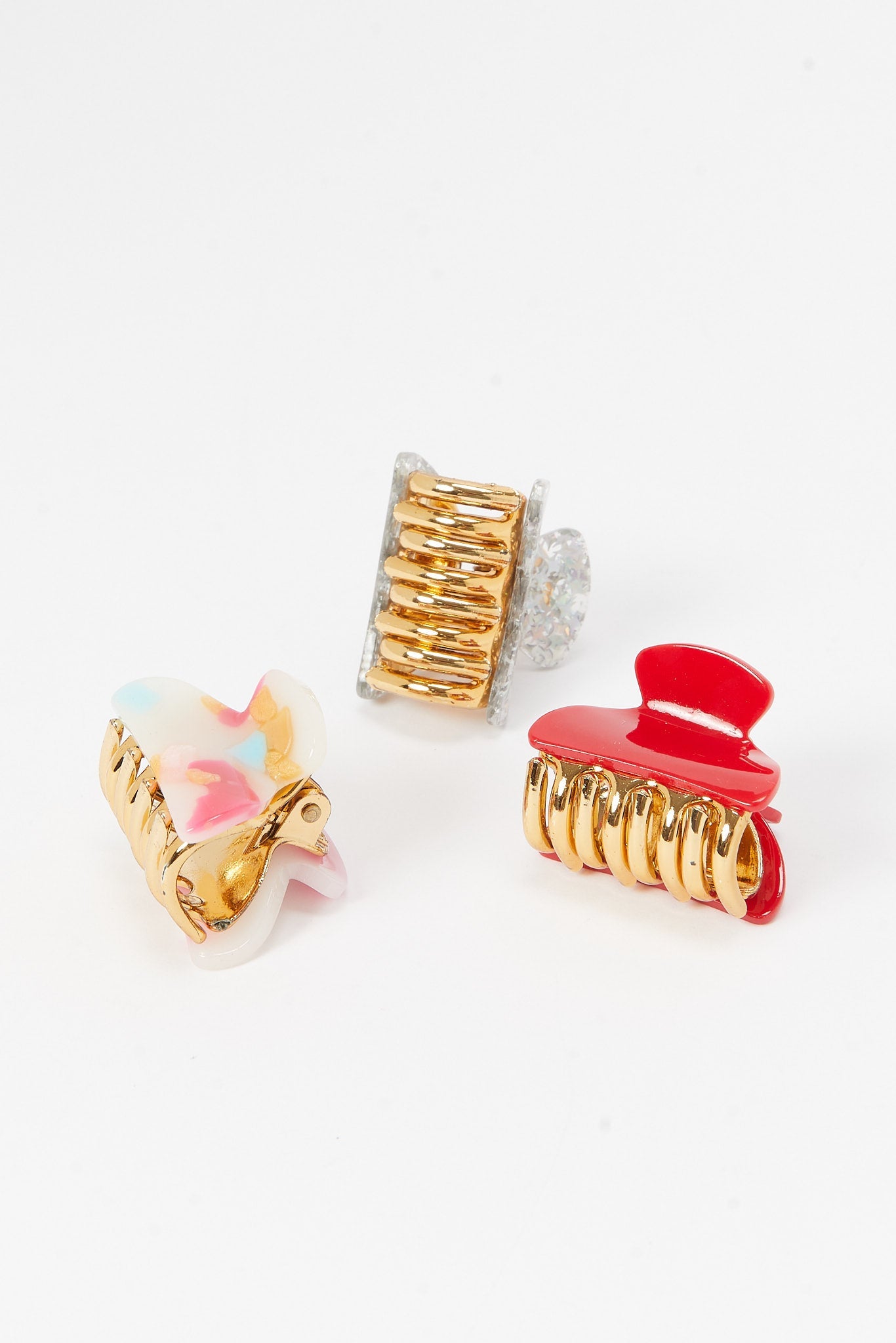 Redtag-Hair-Claw-Category:Hair-Accessories,-Colour:Assorted,-Deals:New-In,-Dept:Girls,-Filter:Girls-Accessories,-GIR-Hair-Accessories,-New-In,-New-In-GIR-ACC,-Non-Sale,-S23A,-Section:Girls-(0-to-14Yrs)-Girls-