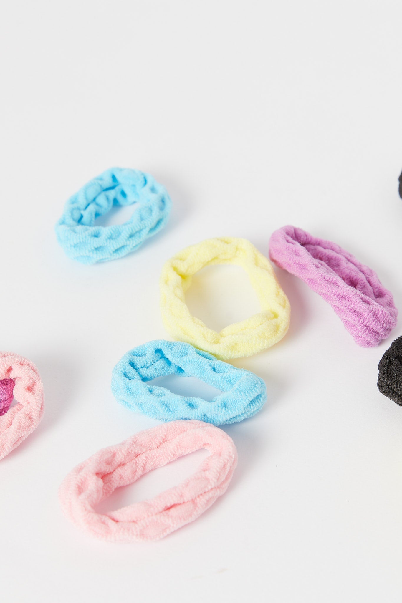 Redtag-Elastic-Category:Hair-Accessories,-Colour:Assorted,-Deals:New-In,-Dept:Girls,-Filter:Girls-Accessories,-GIR-Hair-Accessories,-H1:ACC,-H2:GIR,-H3:GIA,-H4:HAC,-New-In,-New-In-GIR-ACC,-Non-Sale,-S23A,-Season:S23B,-Section:Girls-(0-to-14Yrs)-Girls-