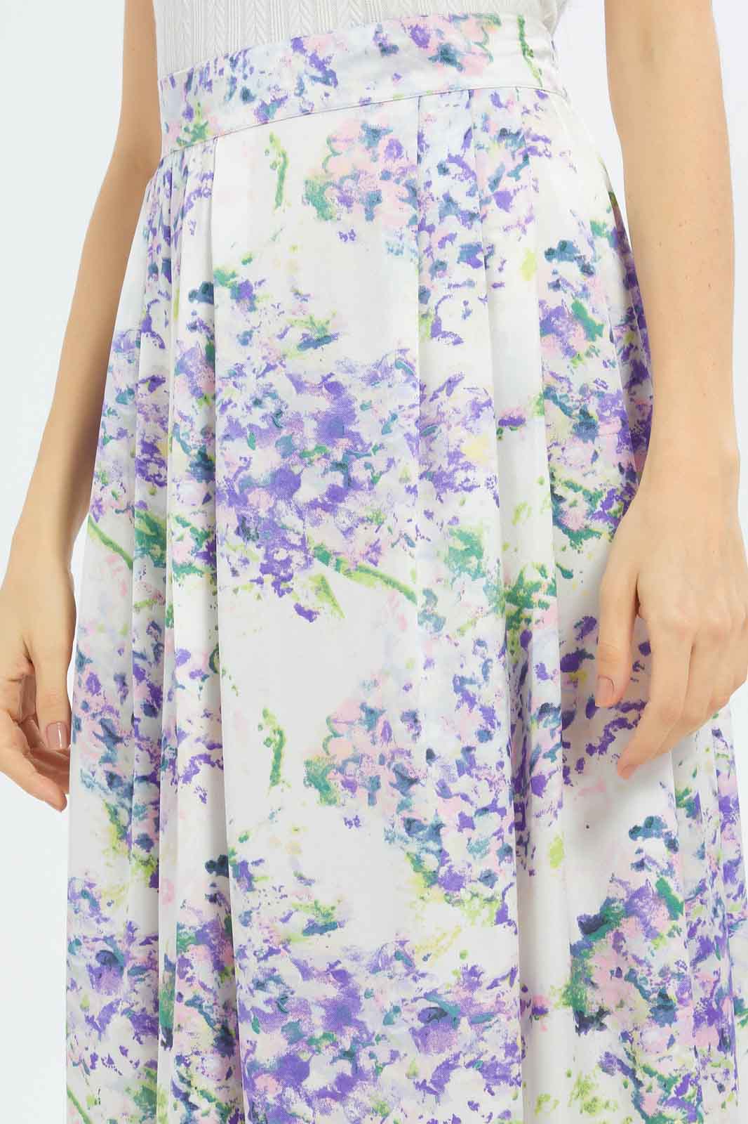 Redtag-Women-Assorted-Printed-Pleated-Skirt-Category:Skirts,-Colour:Assorted,-Deals:New-In,-Dept:Ladieswear,-Filter:Women's-Clothing,-LDC,-LDC-Skirts,-New-In-LDC-APL,-Non-Sale,-S23B,-Section:Women-Women's-