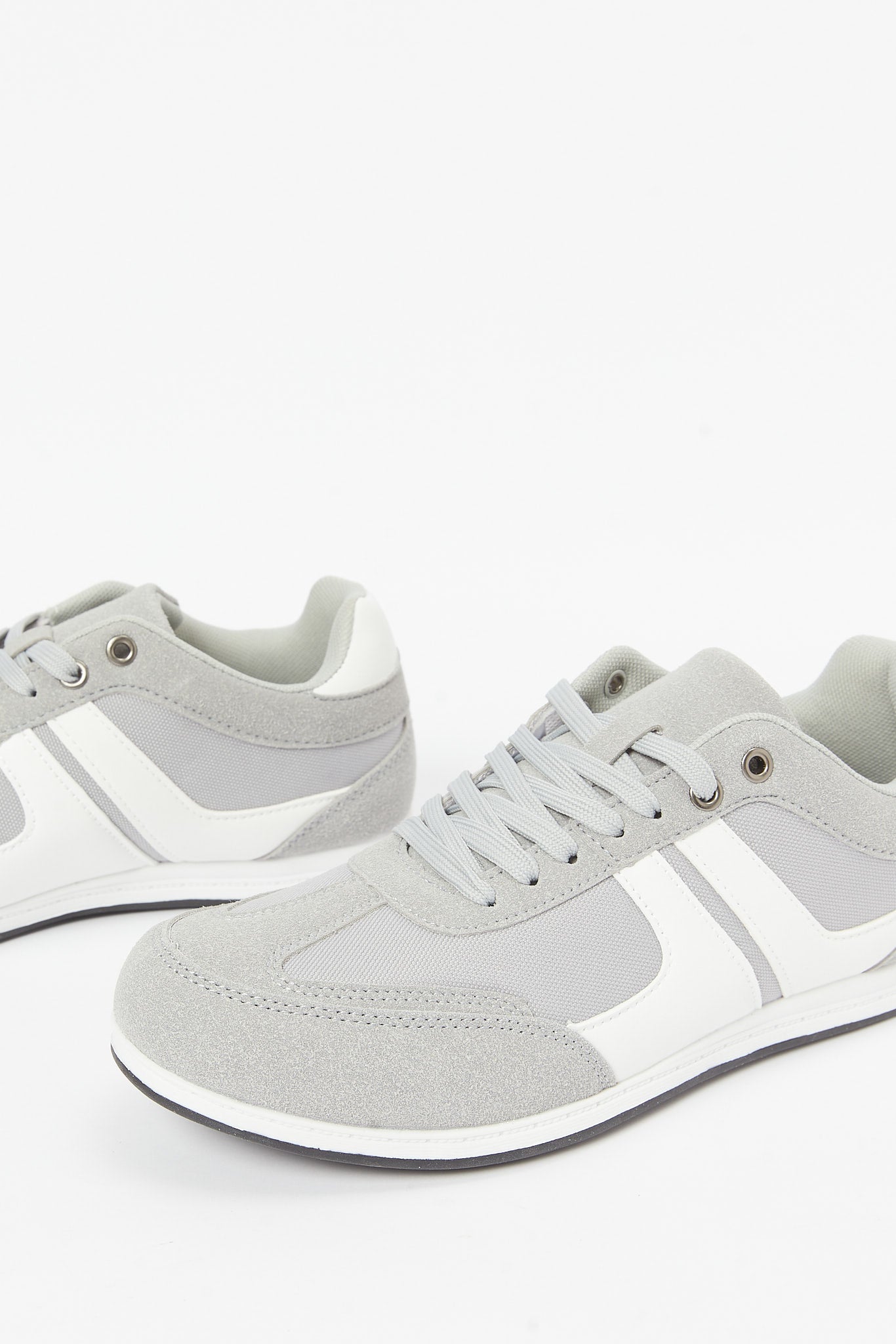 Redtag-Grey-Textured-Sneaker-Category:Shoes,-Colour:Grey,-Deals:New-In,-Filter:Men's-Footwear,-H1:FOO,-H2:GEN,-H3:SHO,-H4:CAH,-Men-Shoes,-N/A,-New-In-Men-FOO,-Non-Sale,-S23B,-Season:S23B,-Section:Men-Men's-