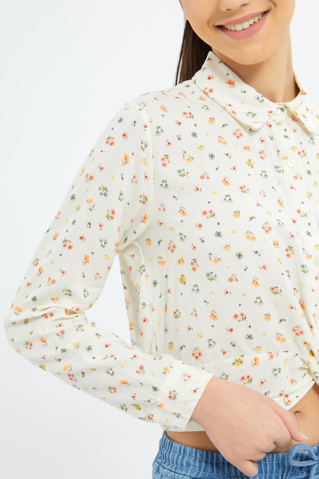 Redtag-Girls-White-Disty-Print-Front-Tie-Shirt-Category:Blouses,-Colour:White,-Deals:New-In,-Dept:Girls,-Filter:Senior-Girls-(8-to-14-Yrs),-GSR-Blouses,-H1:KWR,-H2:GSR,-H3:BLO,-H4:CBL,-New-In-GSR-APL,-Non-Sale,-S23B,-Season:S23B,-Section:Girls-(0-to-14Yrs)-Senior-Girls-9 to 14 Years