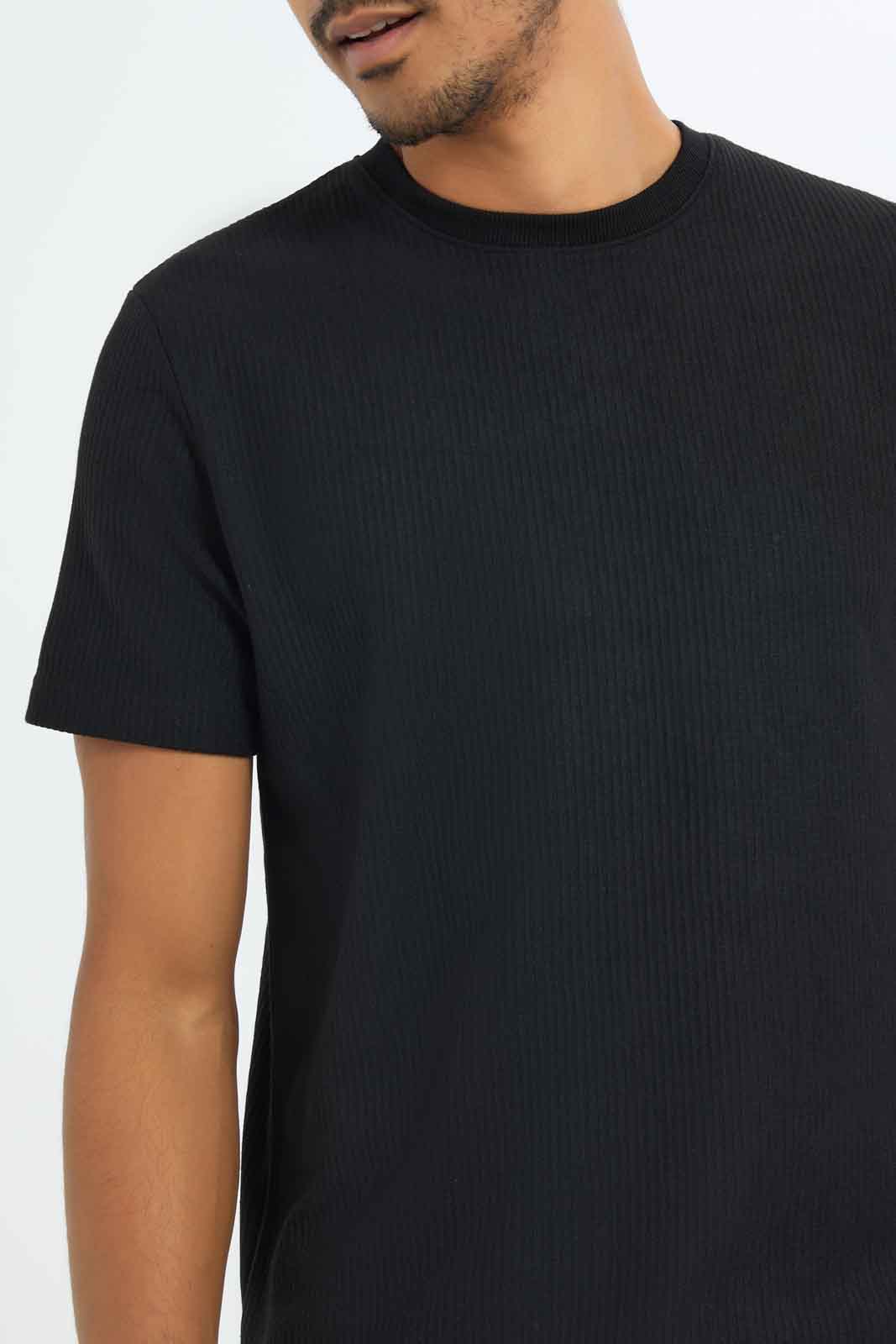 Redtag-Men-Black-Jacquard-T-Shirt-Category:T-Shirts,-Colour:Black,-Deals:New-In,-Dept:Menswear,-Filter:Men's-Clothing,-Men-T-Shirts,-New-In-Men-APL,-Non-Sale,-S23B,-Section:Men-Men's-