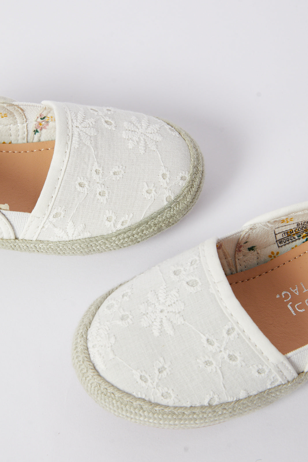 Redtag-White-Embroidered-Espadrilles-(-Repeat)-Category:Shoes,-Colour:White,-Deals:New-In,-Filter:Girls-Footwear-(1-to-3-Yrs),-ING-Shoes,-N/A,-New-In-ING-FOO,-Non-Sale,-S23B,-Section:Girls-(0-to-14Yrs)-Infant-Girls-1 to 3 Years