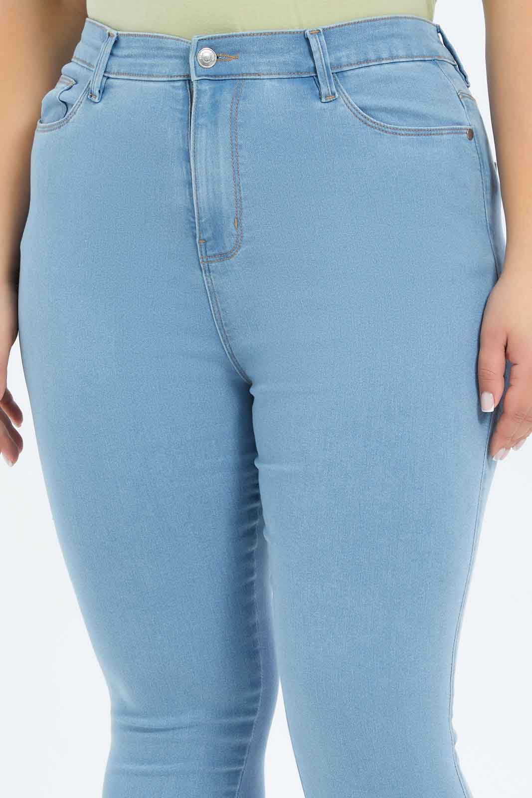 Redtag-Women-Light-Blue-Jeans-Category:Jeans,-Colour:Light-Wash,-Deals:New-In,-Dept:Ladieswear,-Filter:Plus-Size,-LDP-Jeans,-New-In-LDP-APL,-Non-Sale,-S23B,-Section:Women,-TBL-Women's-