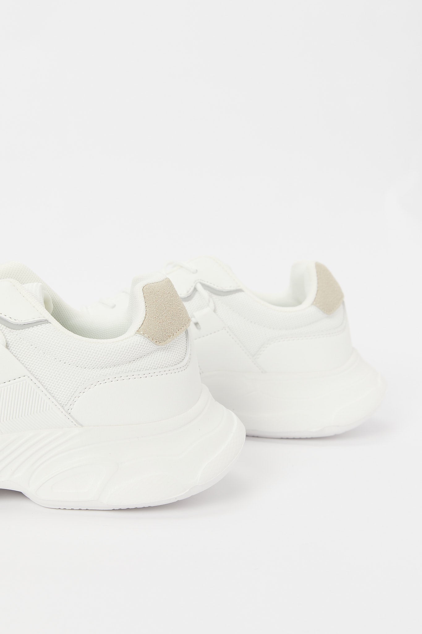 Redtag-White-Fabric-Block-Chunky-Sneaker-Category:Shoes,-Colour:White,-Deals:New-In,-Filter:Men's-Footwear,-H1:FOO,-H2:GEN,-H3:TRN,-H4:CLT,-Men-Trainers,-N/A,-New-In-Men-FOO,-Non-Sale,-S23B,-Season:S23B,-Section:Men-Men's-