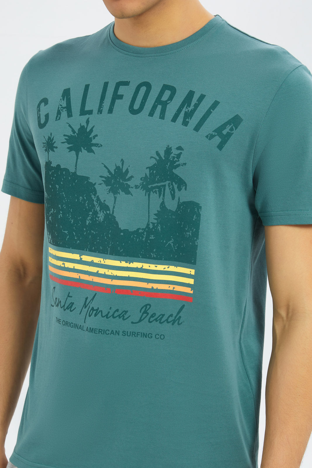 Redtag-Men-Green-Graphic-T-Shirt-Category:T-Shirts,-Colour:Green,-Deals:New-In,-Dept:Menswear,-Filter:Men's-Clothing,-H1:MWR,-H2:GEN,-H3:TSH,-H4:TSH,-Men-T-Shirts,-New-In-Men-APL,-Non-Sale,-S23C,-Season:S23C,-Section:Men,-TBL-Men's-