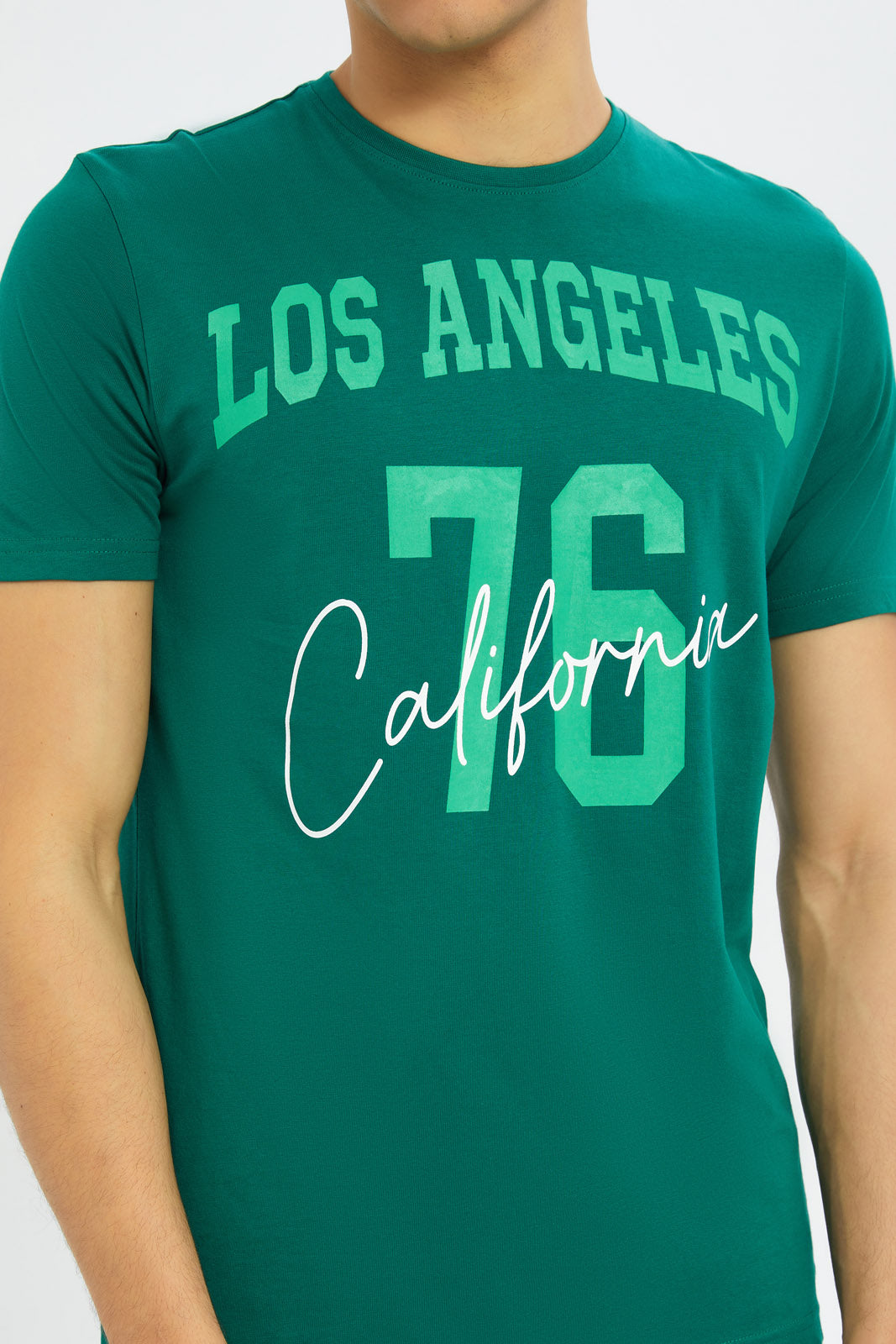 Redtag-Men-Green-Graphic-T-Shirt-Category:T-Shirts,-Colour:Green,-Deals:New-In,-Dept:Menswear,-Filter:Men's-Clothing,-H1:MWR,-H2:GEN,-H3:TSH,-H4:TSH,-Men-T-Shirts,-New-In-Men-APL,-Non-Sale,-S23C,-Season:S23C,-Section:Men,-TBL-Men's-
