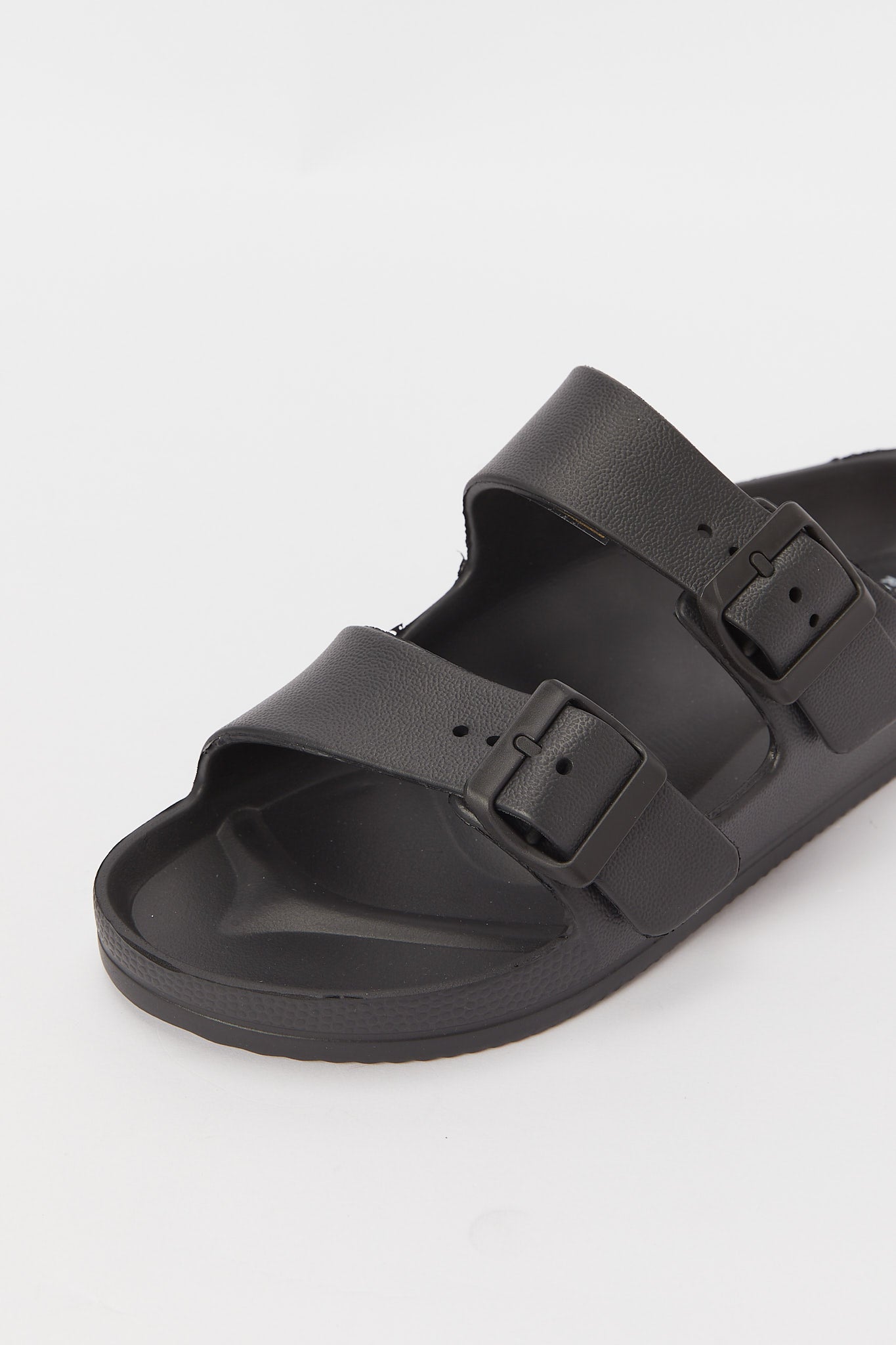 Redtag-Black-Moulded-Slide-Category:Shoes,-Colour:Black,-Deals:New-In,-Filter:Men's-Footwear,-H1:FOO,-H2:GEN,-H3:SAF,-H4:FLF,-Men-Flip-Flops,-N/A,-New-In-Men-FOO,-Non-Sale,-S23B,-Season:S23B,-Section:Men-Men's-