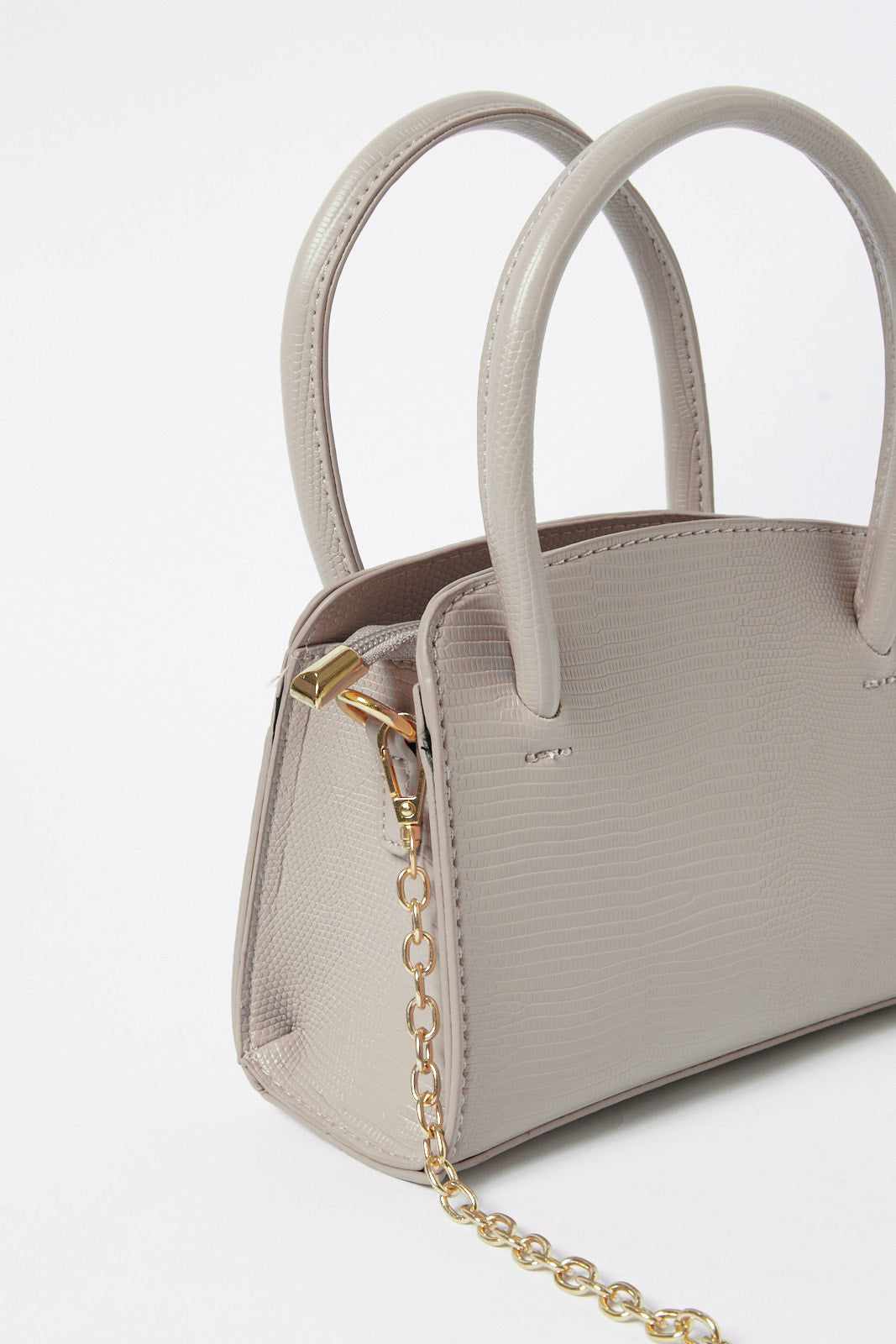 Redtag-Grey-Embellished-Messenger-Bag-Category:Purse,-Colour:Grey,-Filter:Women's-Accessories,-H1:ACC,-H2:LAD,-H3:LAB,-H4:HBG,-New-In,-New-In-Women-ACC,-Non-Sale,-S23B,-Season:S23B,-Section:Women,-Women-Bags-Women-
