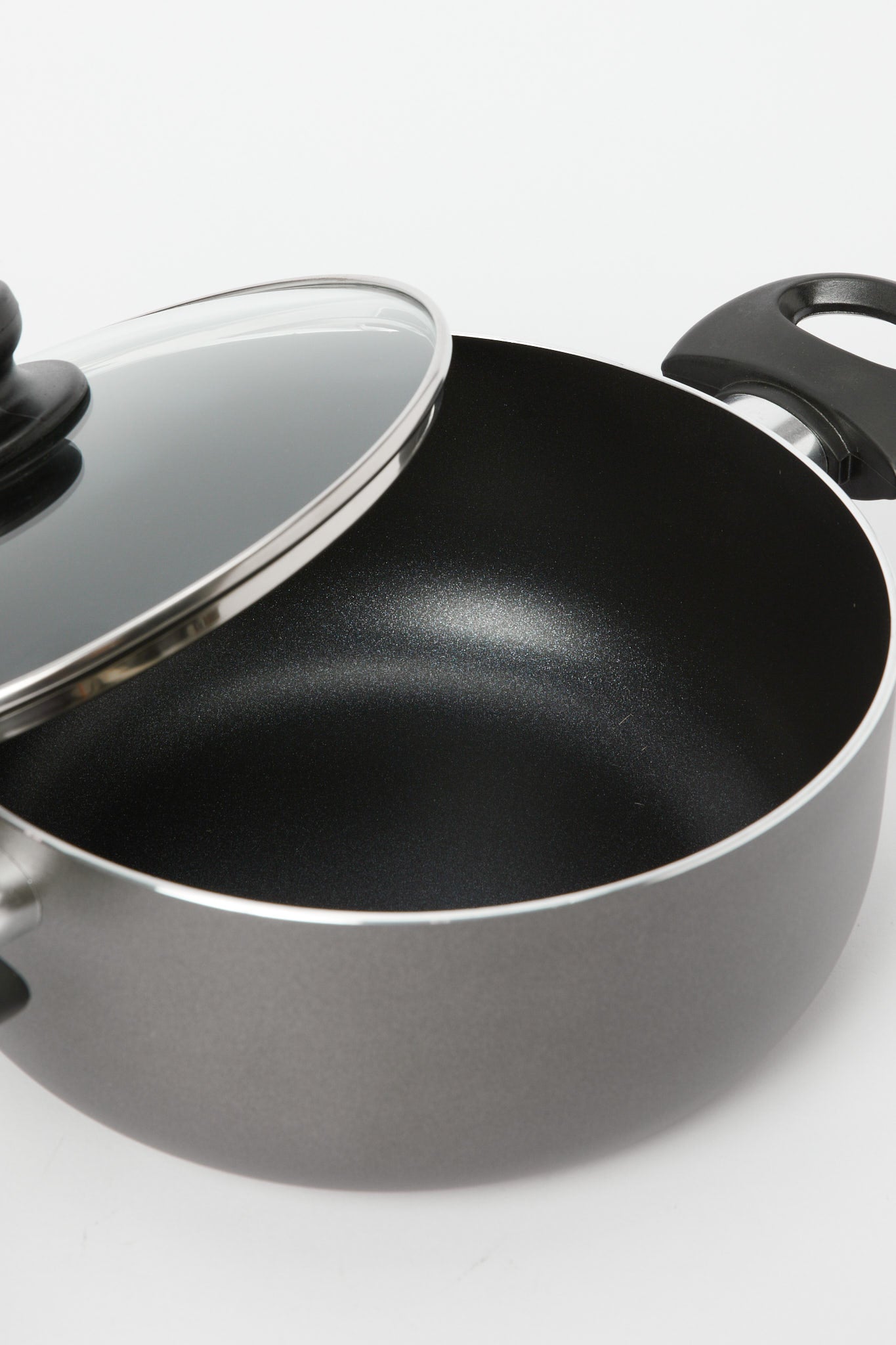 Redtag-Black-Aluminum-Non-Stick-Dutch-Oven-With-Glass-Lid-(22Cm)-365,-Category:Pans,-Colour:Black,-Deals:New-In,-Filter:Home-Dining,-H1:HMW,-H2:DIN,-H3:COO,-H4:PAP,-HMW-DIN-Cookware,-New-In-HMW-DIN,-Non-Sale,-Season:365,-Section:Homewares,-Style:NON-STICK-Home-Dining-