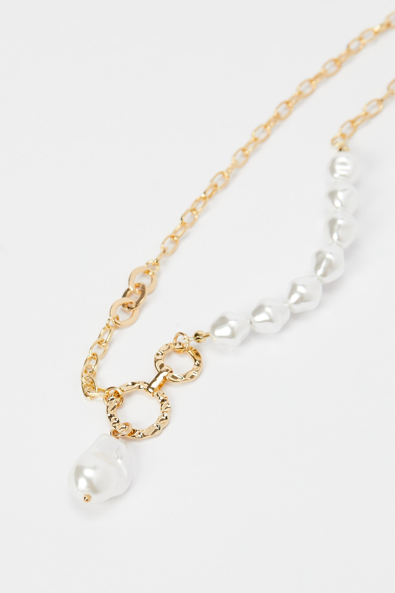 Redtag-Necklace-Category:Jwellery,-Colour:Assorted,-Filter:Women's-Accessories,-LEC-Jewellery,-New-In,-New-In-Women-ACC,-Non-Sale,-RMD,-S23B,-Section:Women-Women-