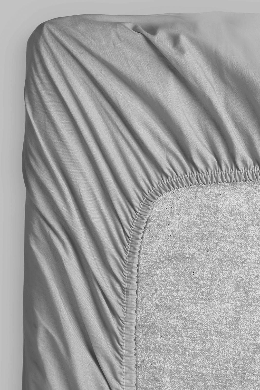 Grey Fitted Sheet (King Size)