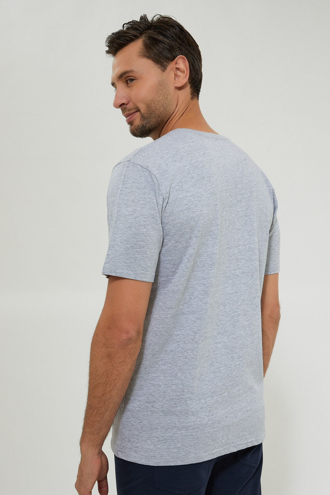 Grey Plain Crew Neck T-Shirt - REDTAG