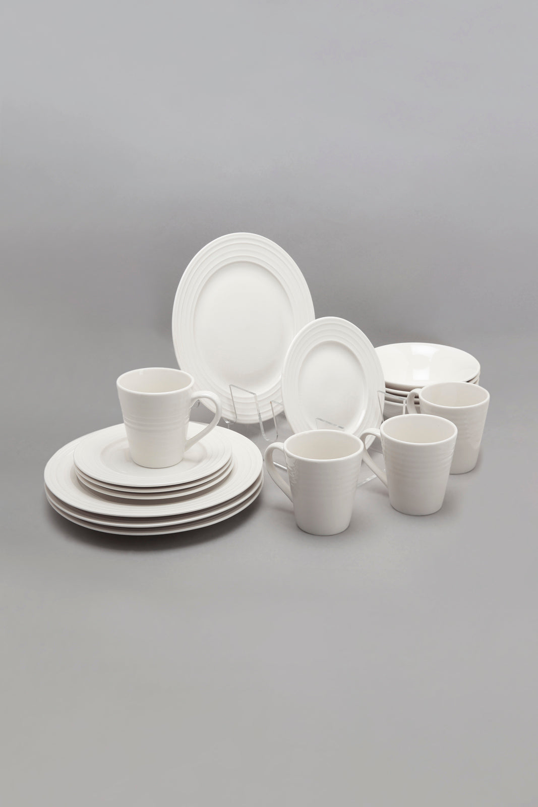 White Spiral Design Dinner Set (16 Piece)