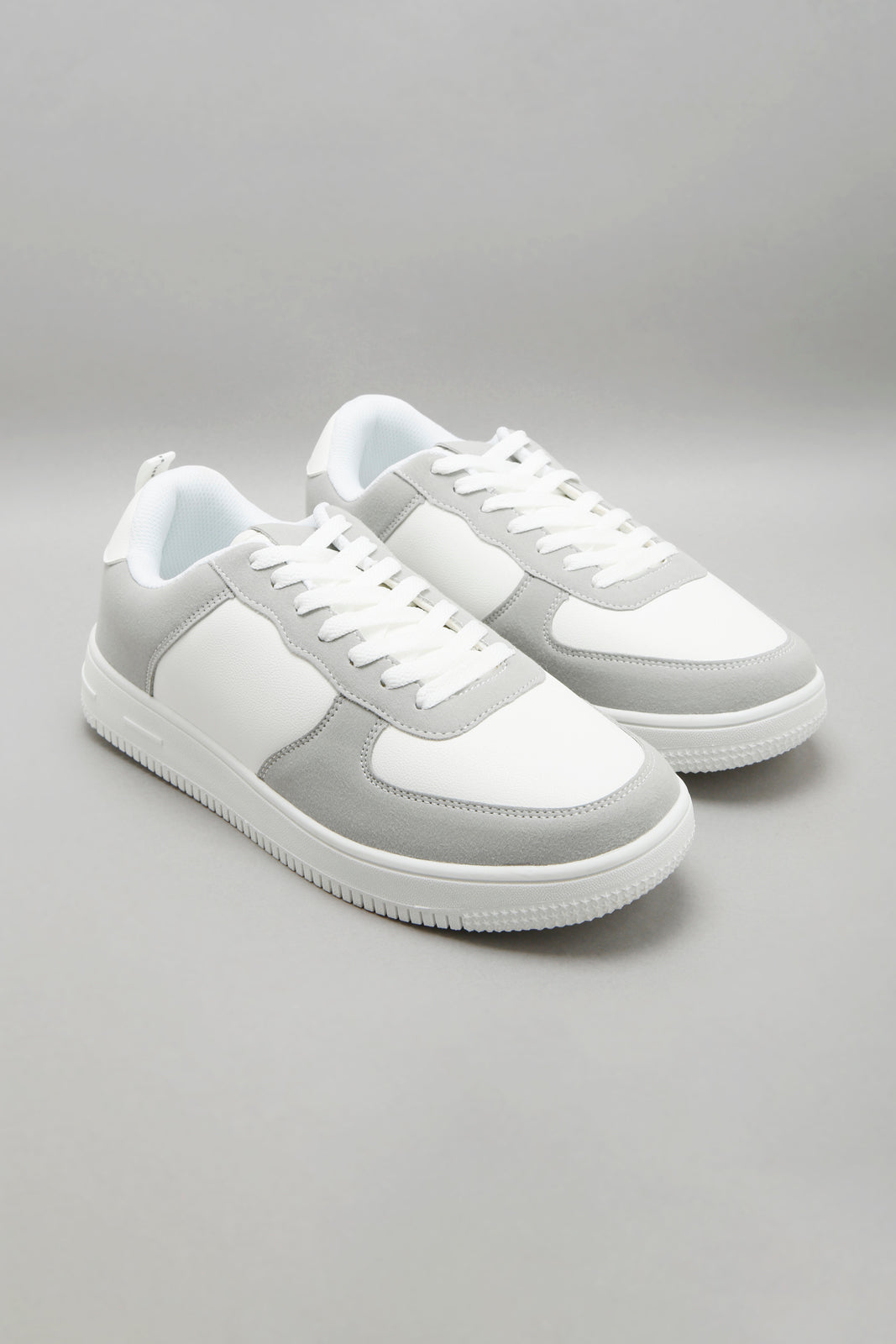 White Colour Block Skate Shoe