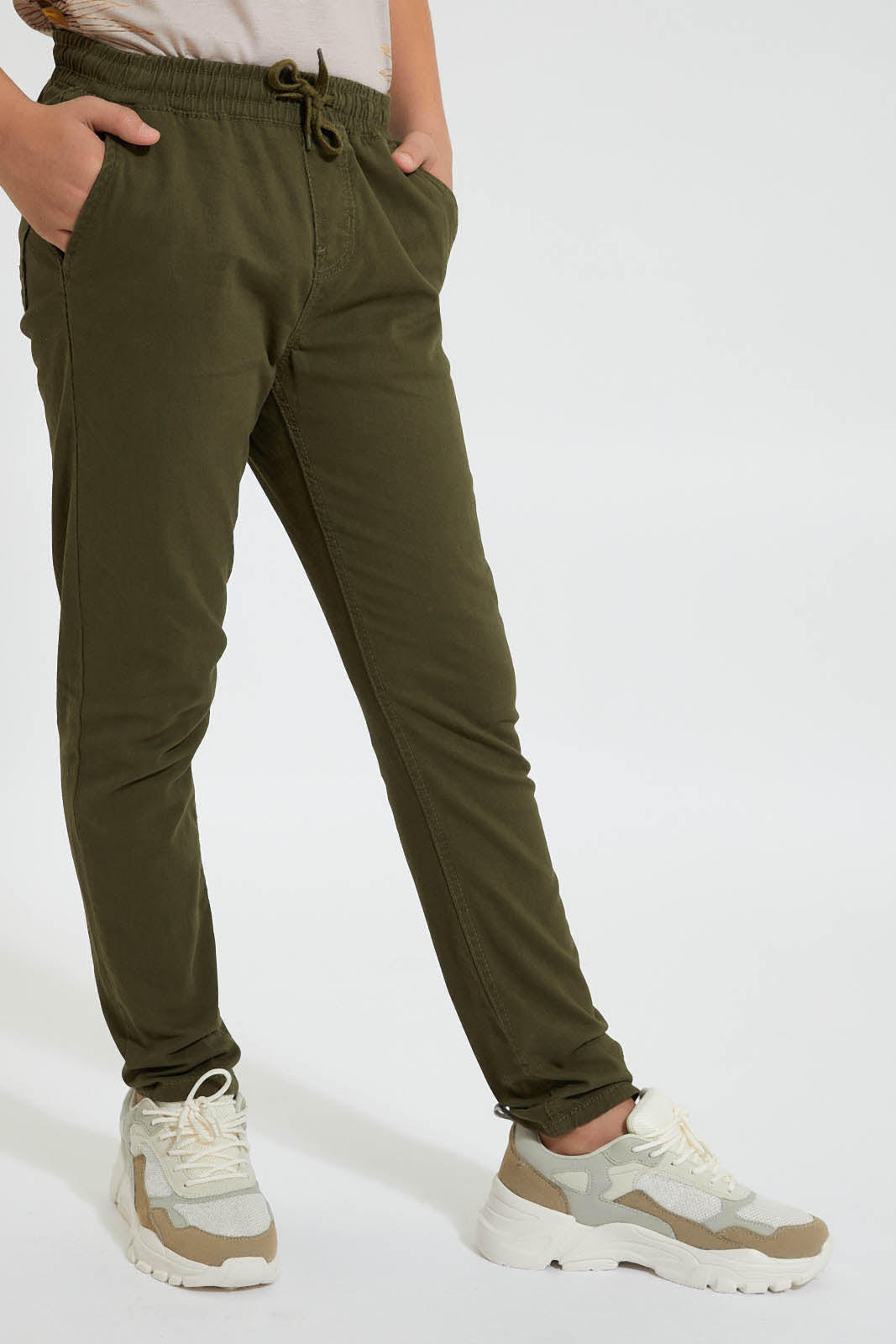 Olive Pull On Trouser