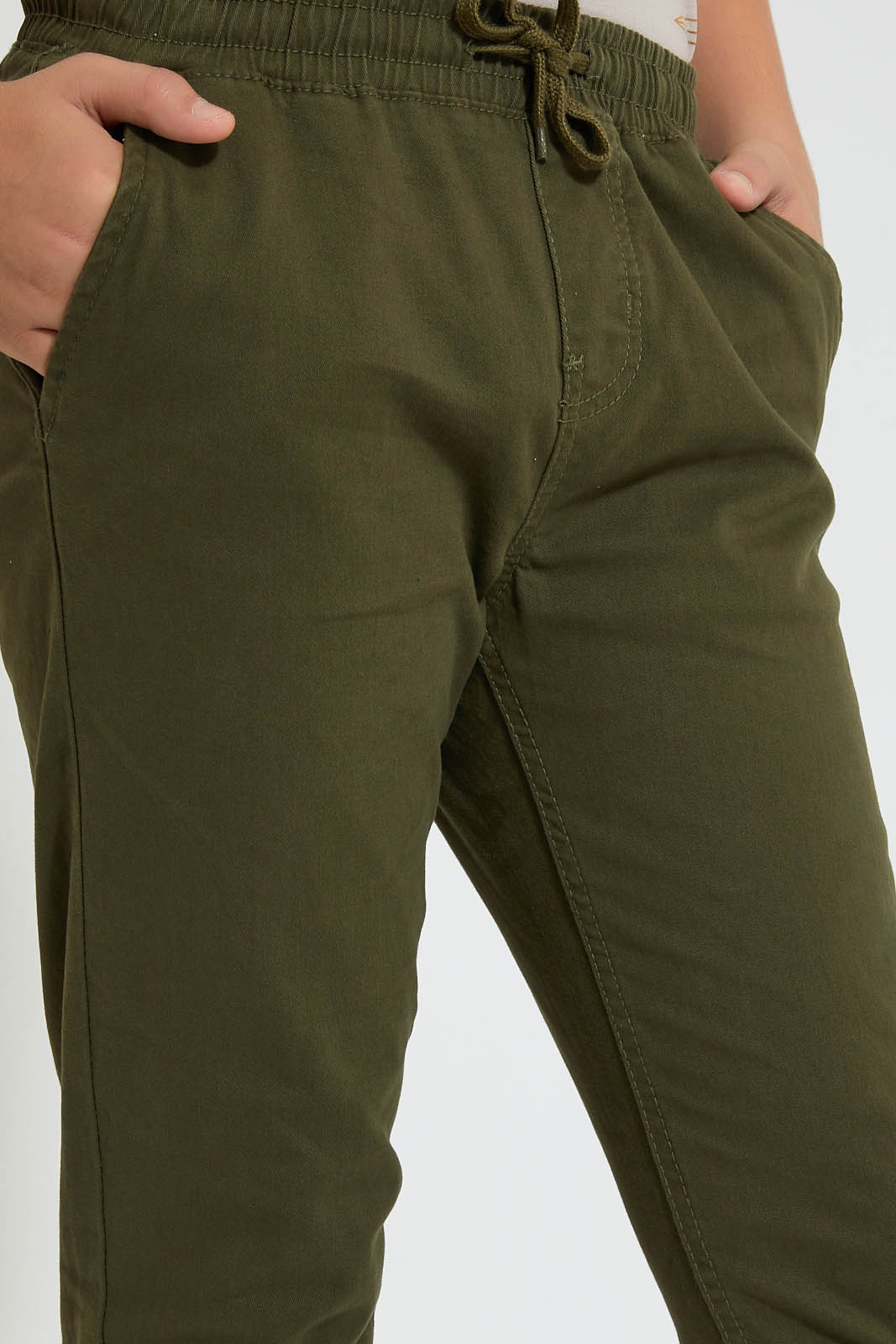 Olive Pull On Trouser