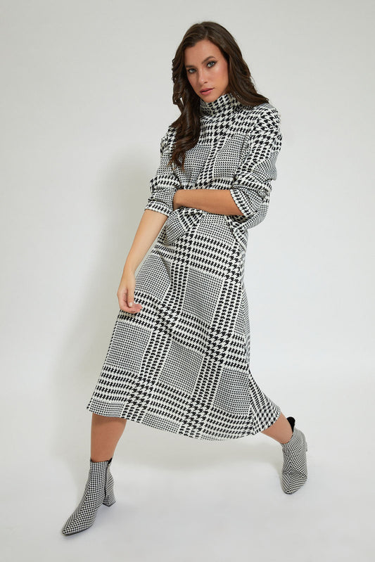 Black/White Printed Flared Skirt