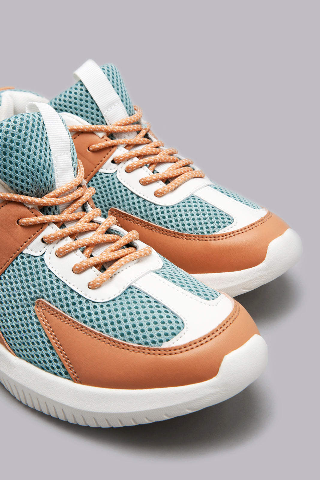 Multicolour Lace Up Sneaker