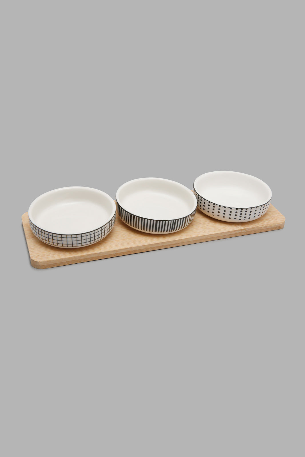 Redtag-Assorted-Round-Serving-Bowl-With-Bamboo-Tray-(4-Piece)-Serving-Bowls-Home-Dining-