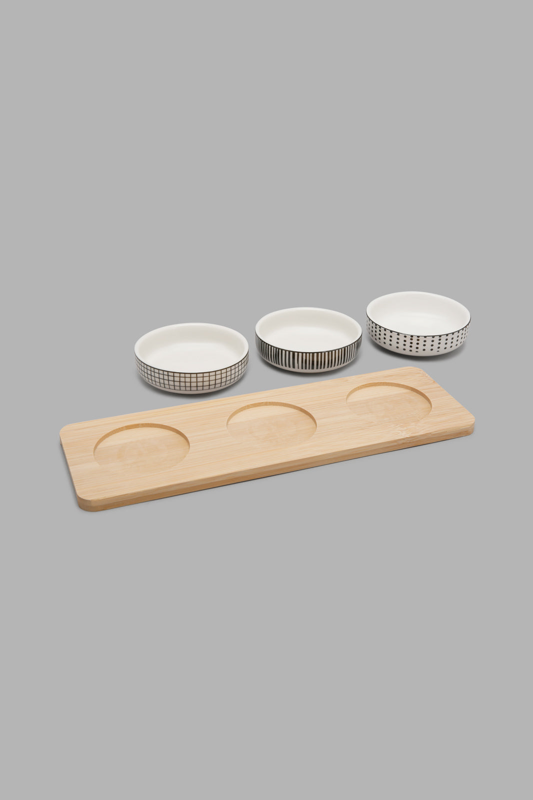 Redtag-Assorted-Round-Serving-Bowl-With-Bamboo-Tray-(4-Piece)-Serving-Bowls-Home-Dining-