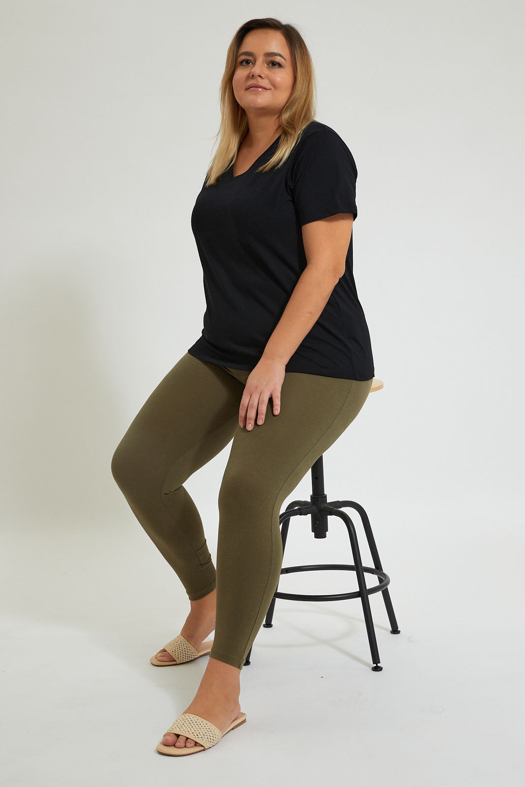 Olive Basic Legging