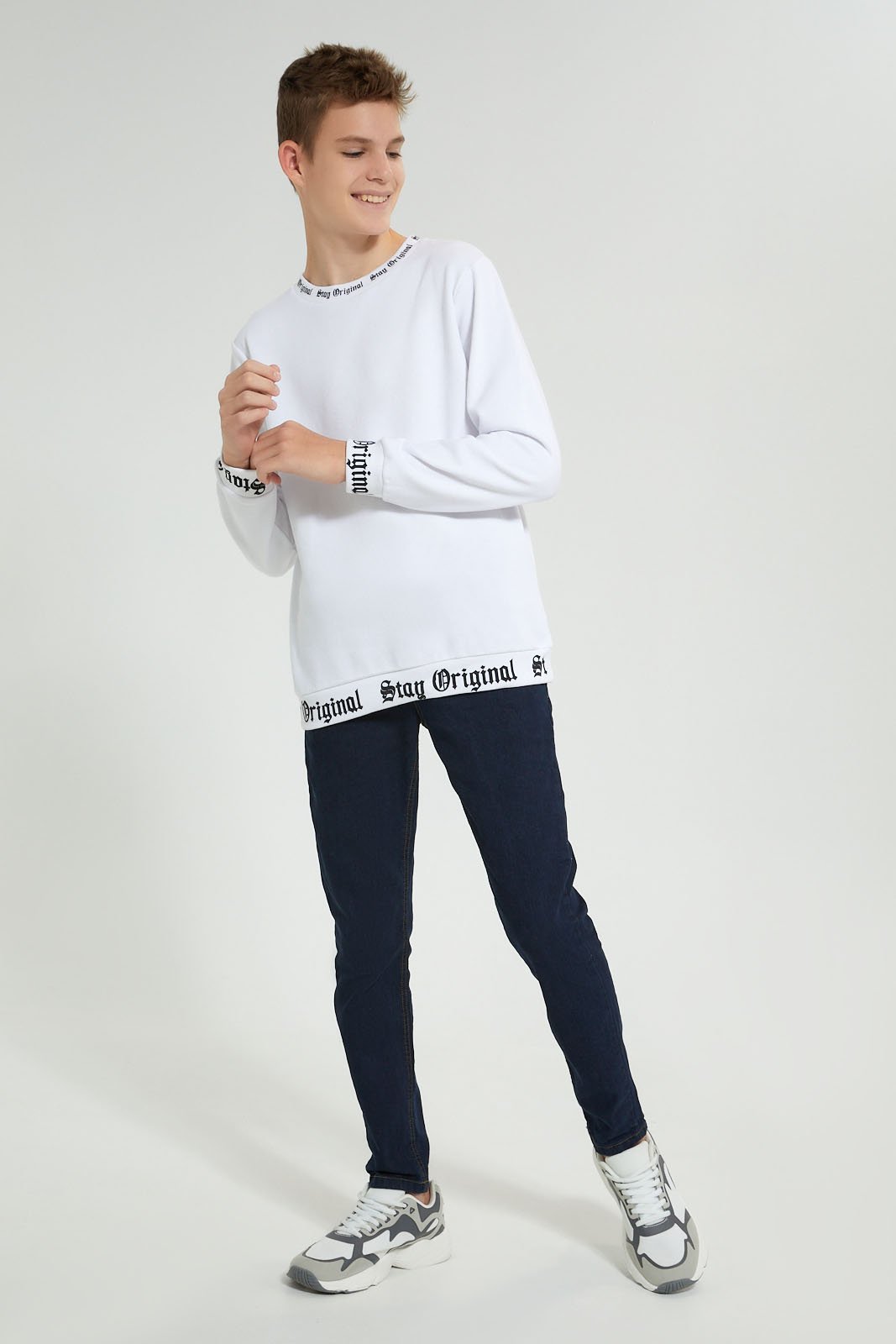 White Sweatshirt With Printed Elastics
