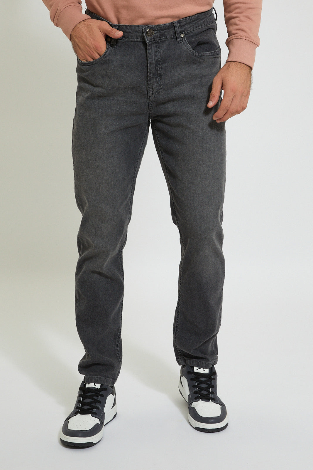 Men Charcoal 5-Pockets Jeans