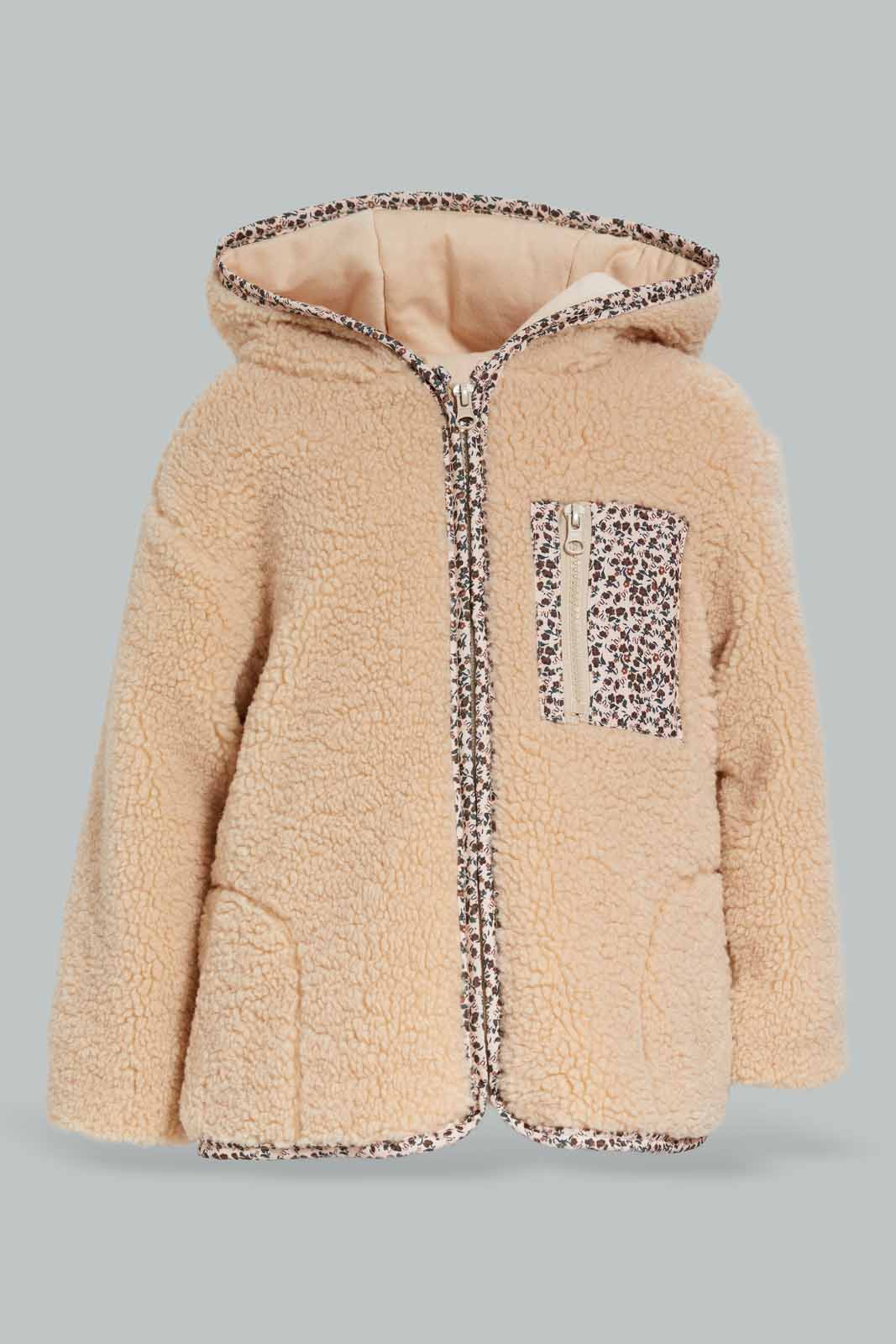 Redtag-Girls-Cream-Zipper-Pocket-Heavy-Jacket-Category:Sweatshirts,-Colour:Cream,-Deals:New-In,-EHW,-Filter:Girls-(2-to-8-Yrs),-GIR-Sweatshirts,-New-In-GIR-APL,-Non-Sale,-Section:Girls-(0-to-14Yrs),-W21B-Girls-2 to 8 Years