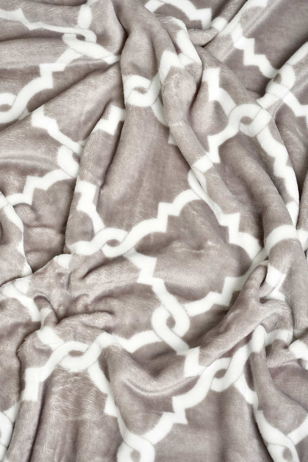 Grey Geometric Ultra Soft Blanket (Double Size)