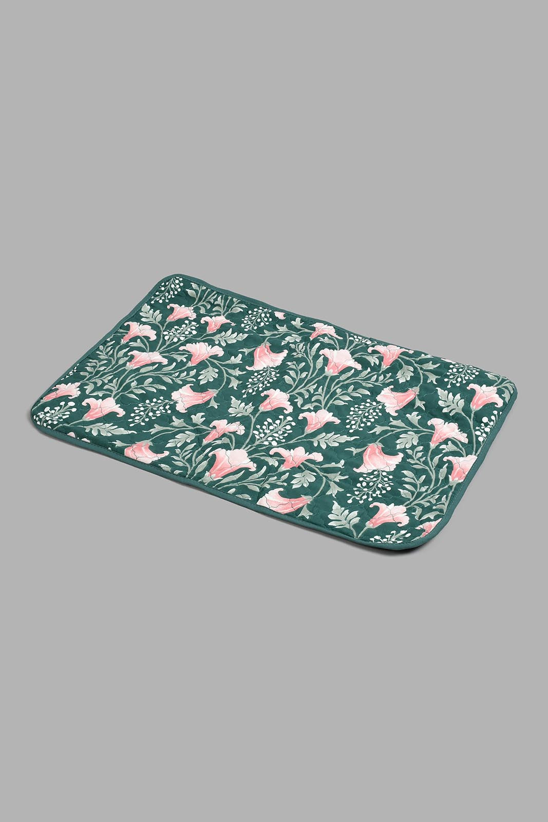 Redtag-Green-2-Piece-Floral-Printed-Quilt-Set-
(Single-Size)-Quilts-Home-Bedroom-