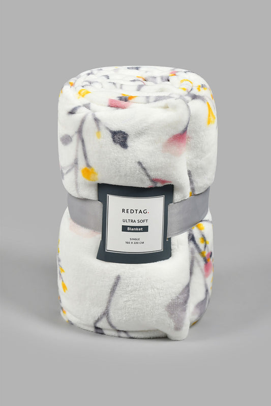 Redtag-White-Floral-Ultra-Soft-Blanket-(Single-Size)-Colour:White,-Filter:Home-Bedroom,-HMW-BED-Blankets,-New-In,-New-In-HMW-BED,-Non-Sale,-S22B,-Section:Homewares-Home-Bedroom-