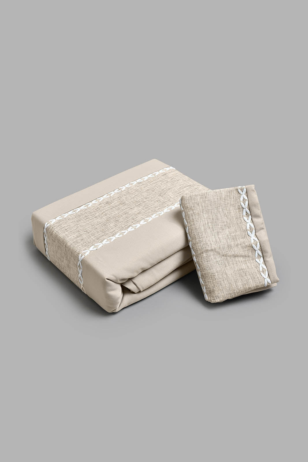 Beige 2-Piece Duvet Cover Set With Lace (Single Size)