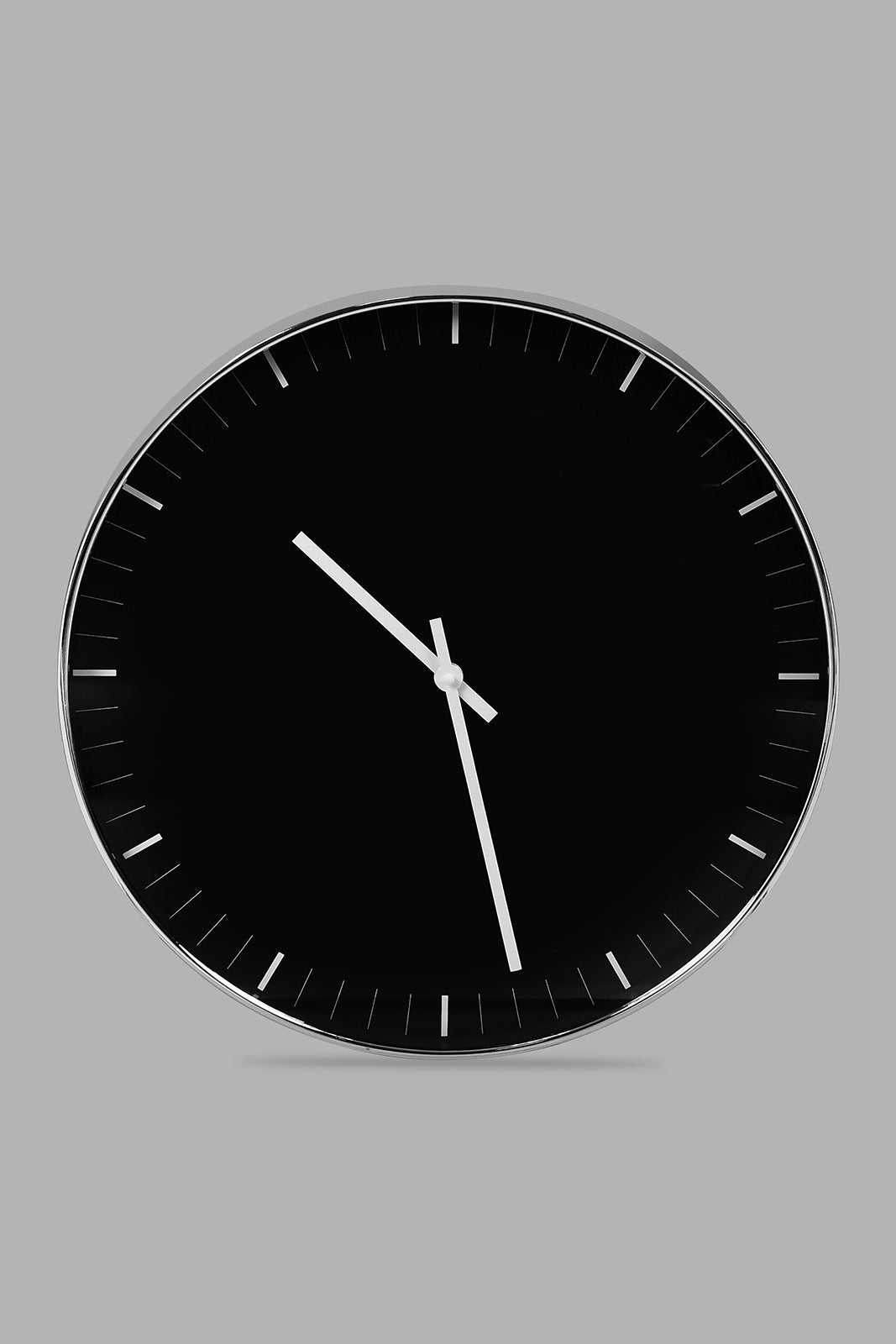 Redtag-Black-Electroplating-Elegant-Wall-Clock-Colour:Black,-Filter:Home-Decor,-HMW-HOM-Wall-Clock,-New-In,-New-In-HMW-HOM,-Non-Sale,-S22A,-Section:Homewares-Home-Decor-