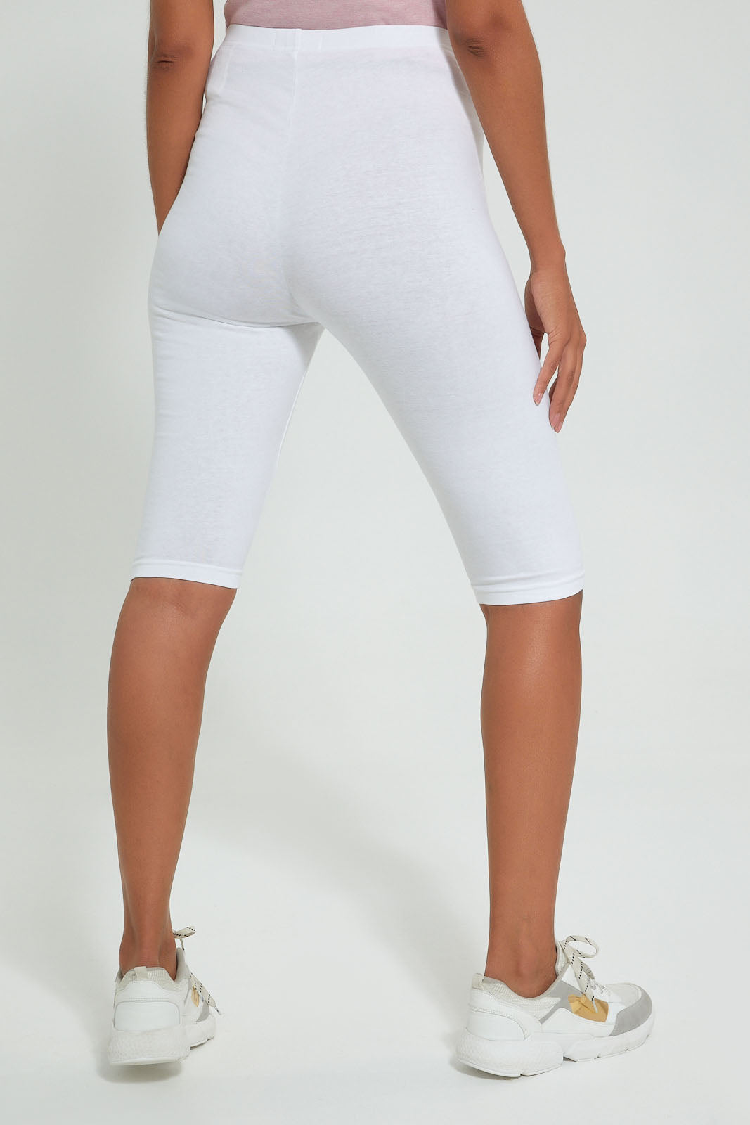 Redtag-White-Knee-Length-Capri-Leggings-Women's-0